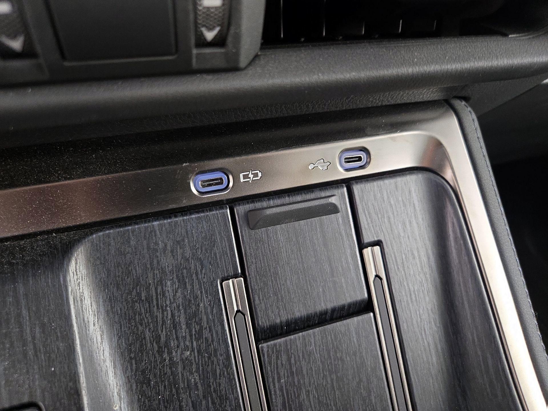 Thumbnail: 2024 Lexus GX - 18