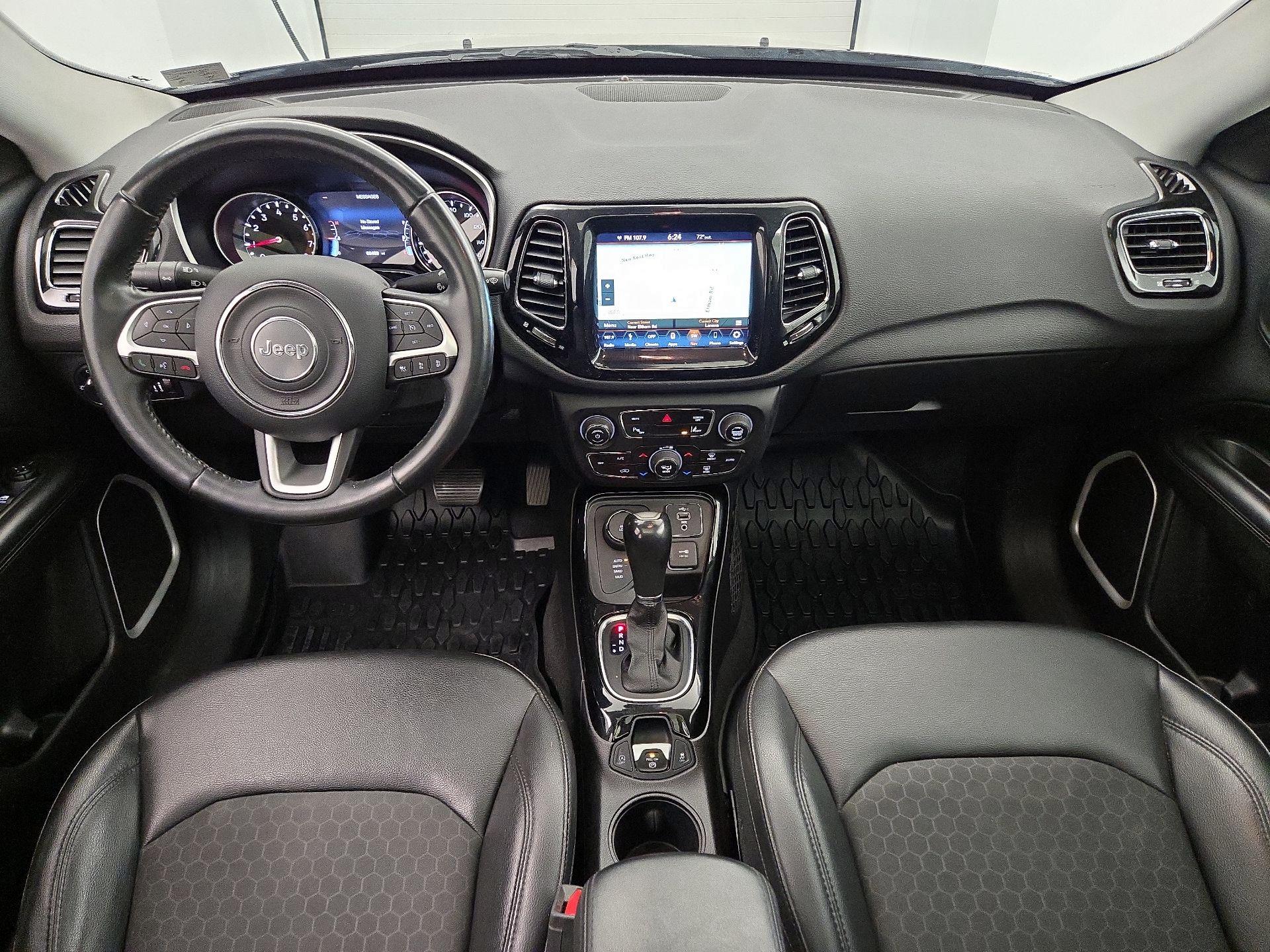 Thumbnail: 2019 Jeep Compass - 9