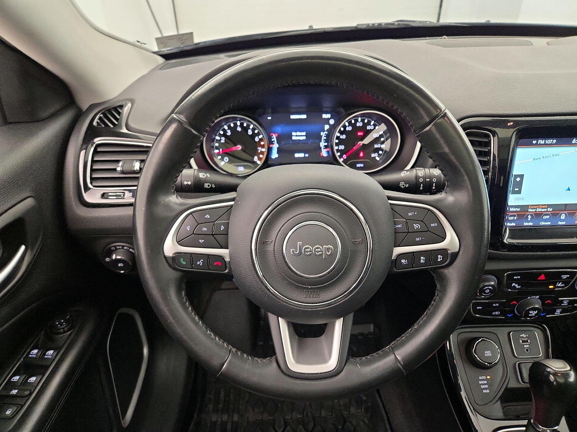 Thumbnail: 2019 Jeep Compass - 10