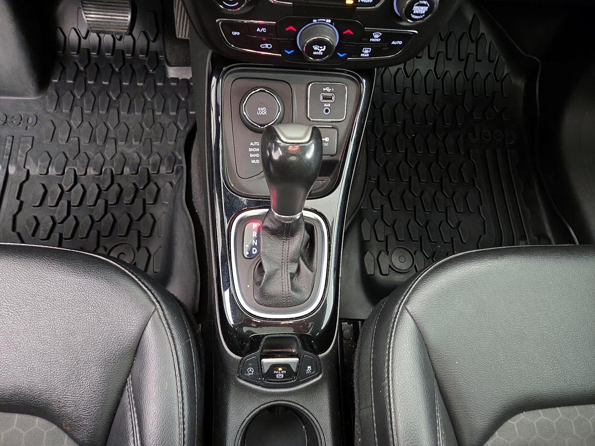 Thumbnail: 2019 Jeep Compass - 18