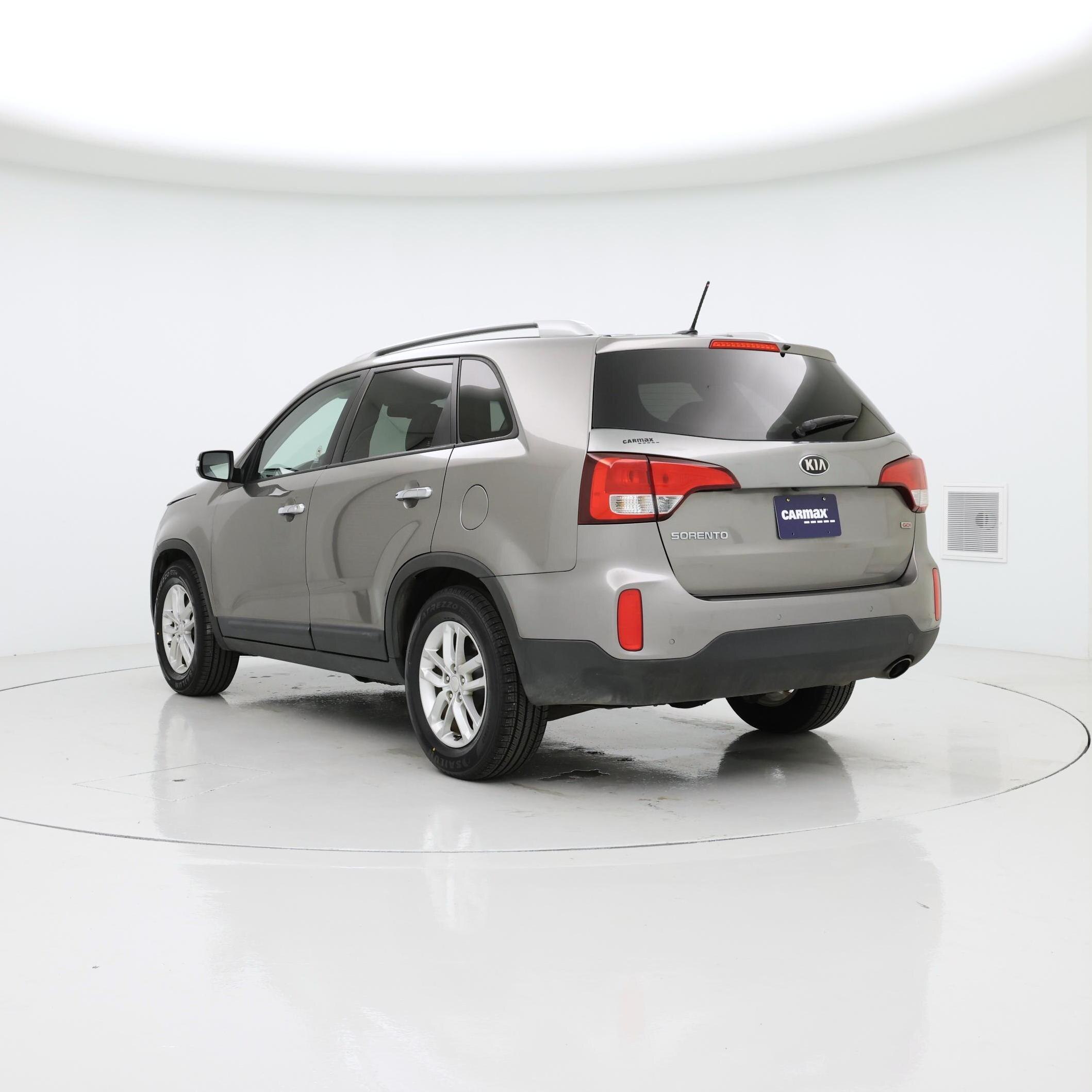 Thumbnail: 2014 Kia Sorento - 2