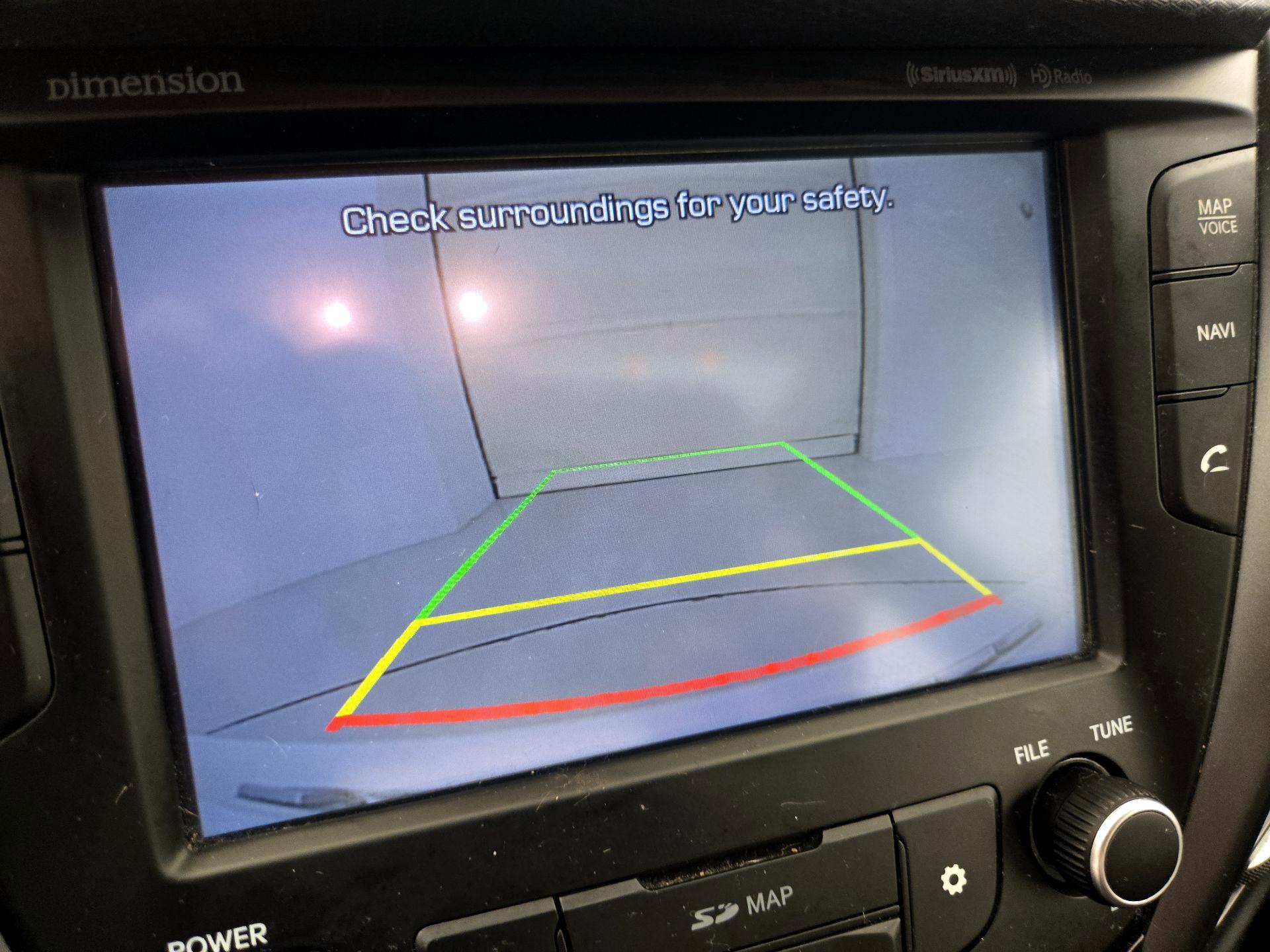 Thumbnail: 2016 Hyundai Veloster - 15