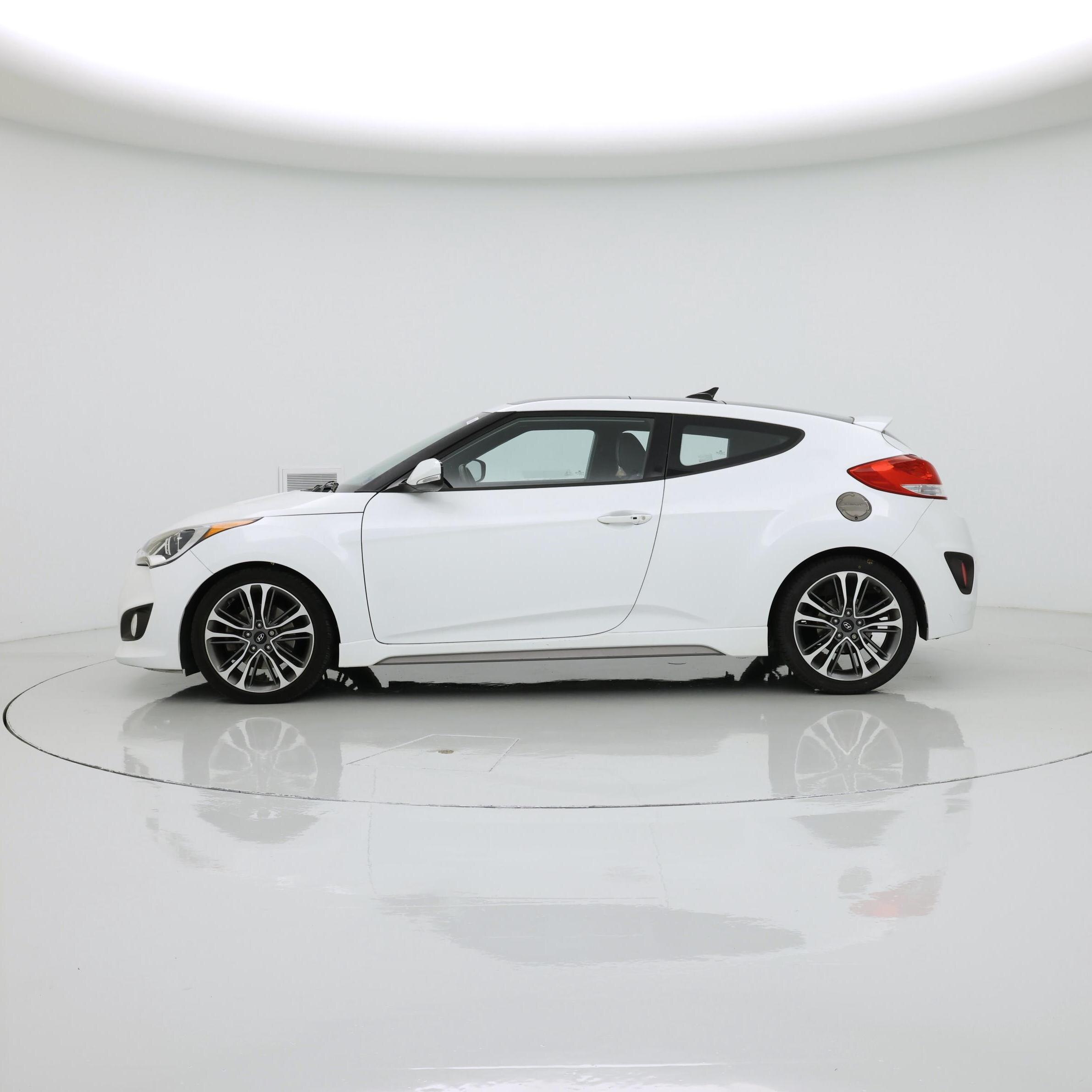 Thumbnail: 2016 Hyundai Veloster - 3