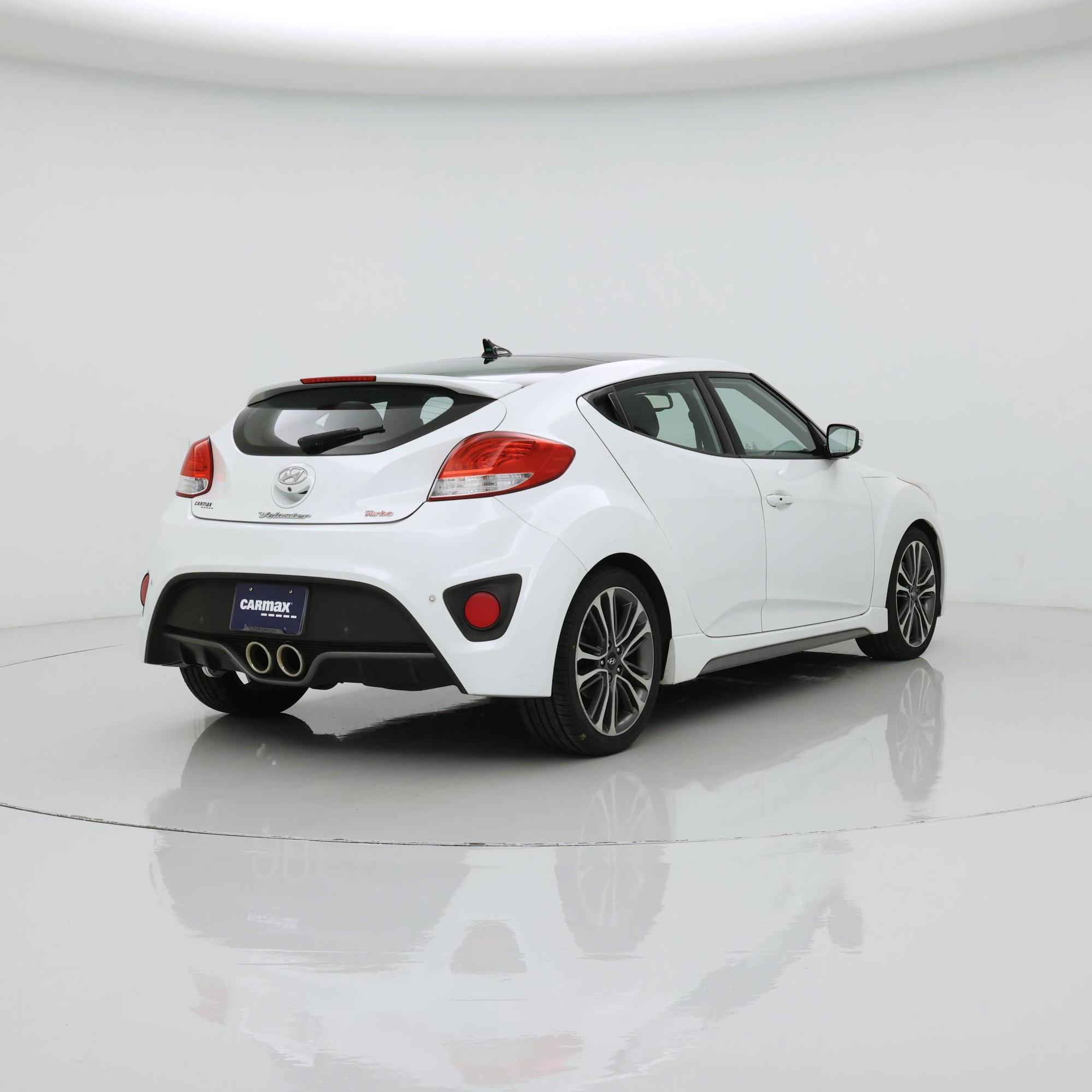 Thumbnail: 2016 Hyundai Veloster - 8
