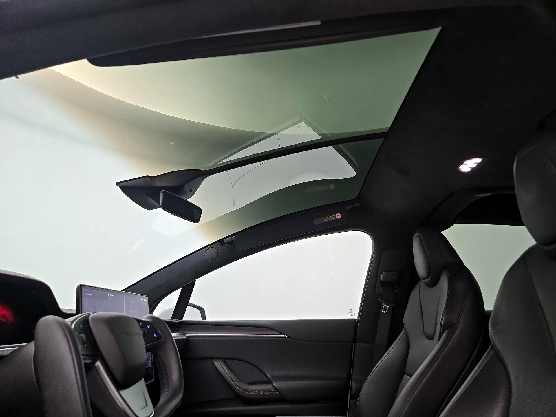 Thumbnail: 2022 Tesla Model X - 18