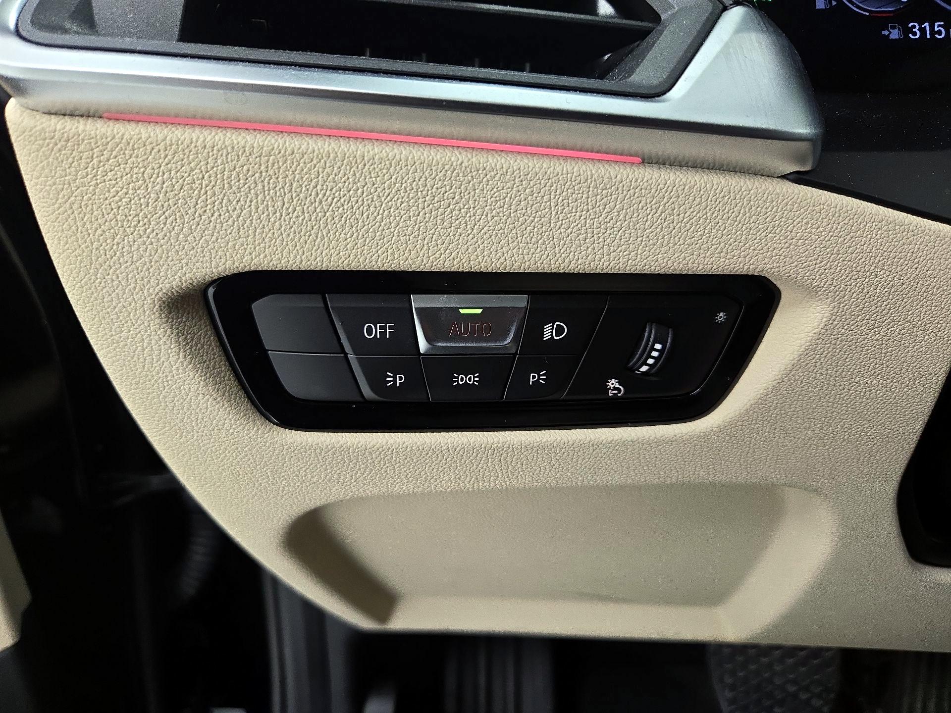 Thumbnail: 2022 BMW 3 Series - 13