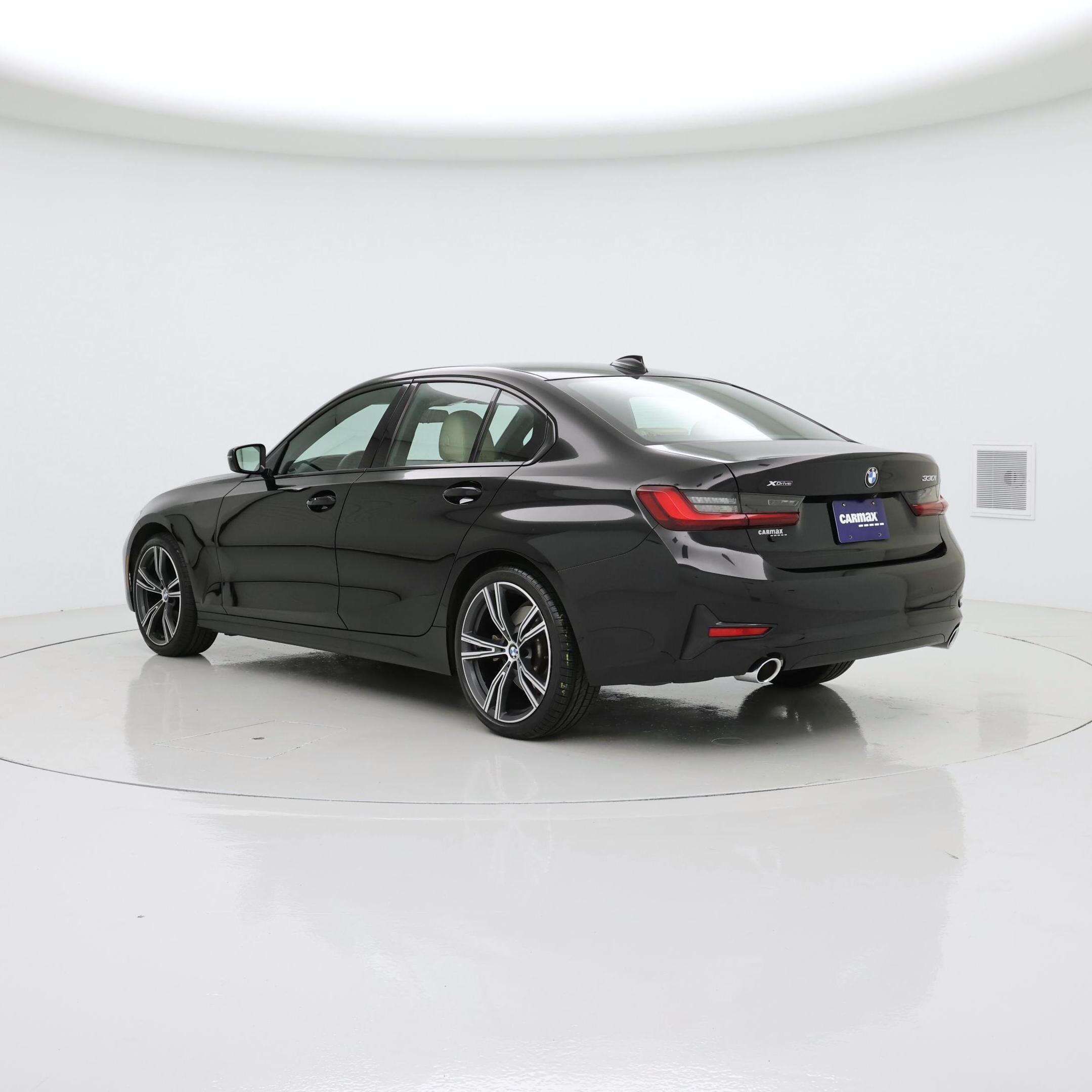 Thumbnail: 2022 BMW 3 Series - 2