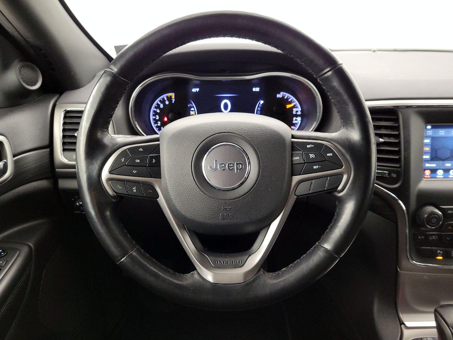 Thumbnail: 2021 Jeep Grand Cherokee - 10