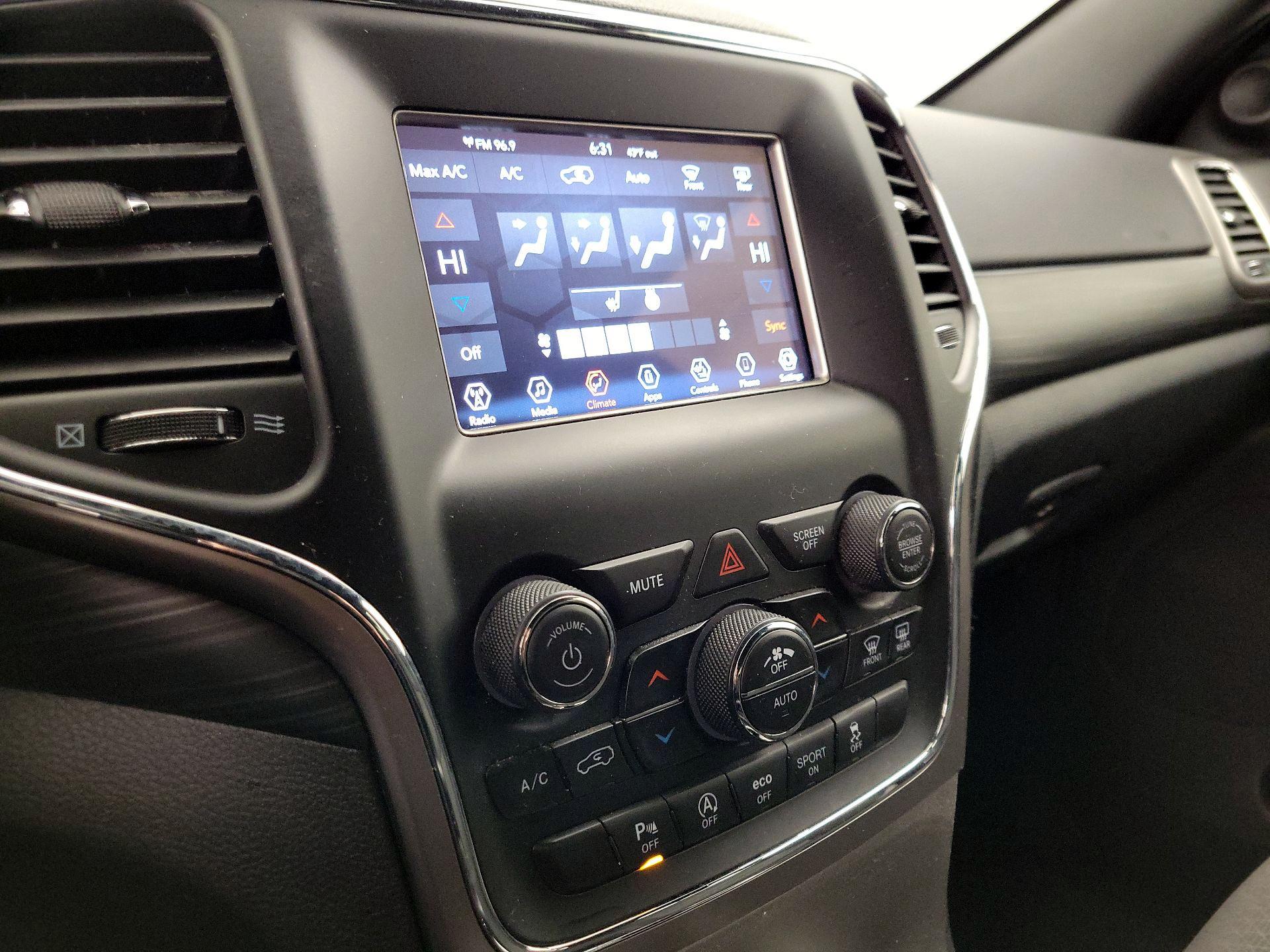 Thumbnail: 2021 Jeep Grand Cherokee - 16