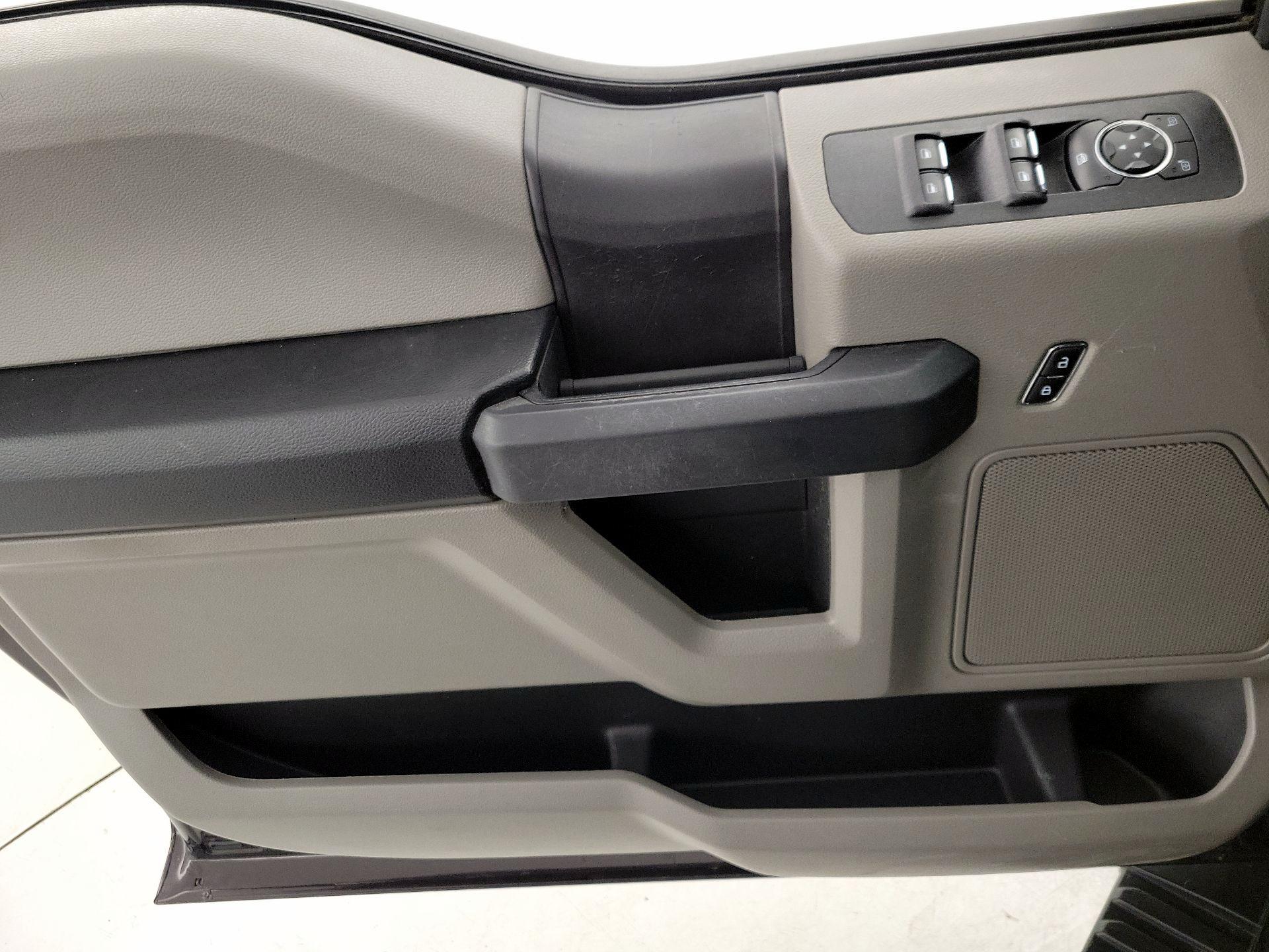 Thumbnail: 2019 Ford F-150 - 12