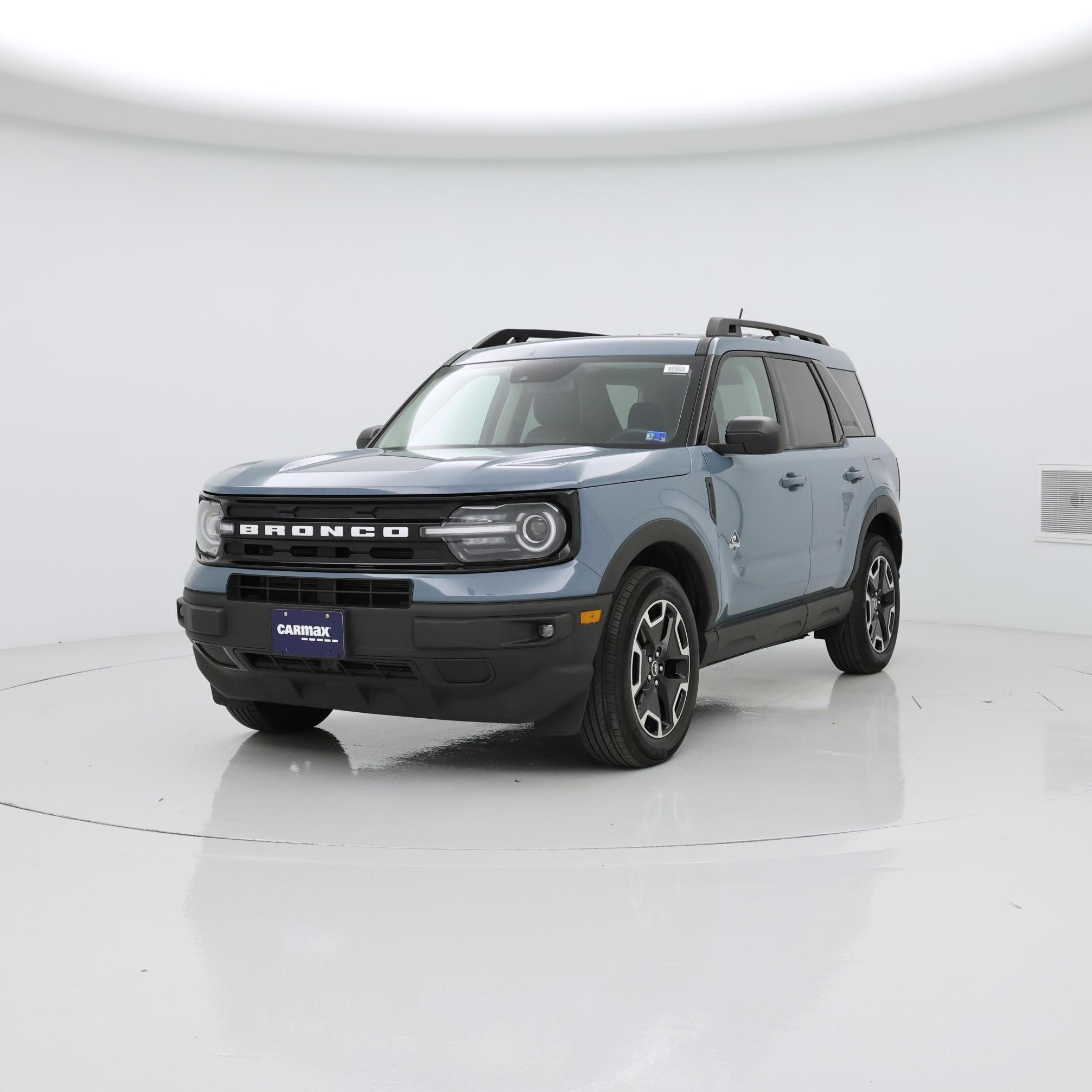 Thumbnail: 2023 Ford Bronco Sport - 4