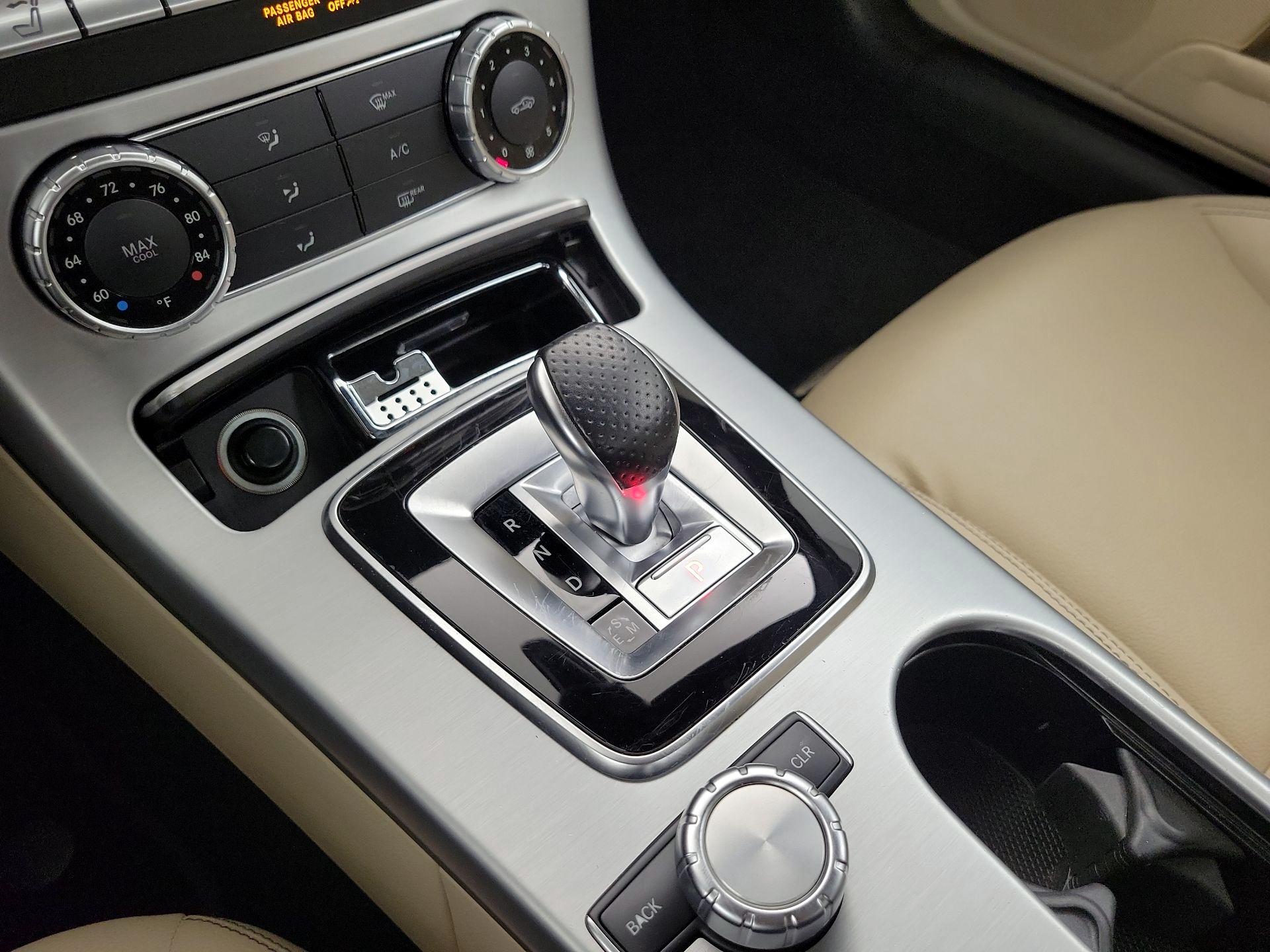 Thumbnail: 2016 Mercedes-Benz SLK - 17