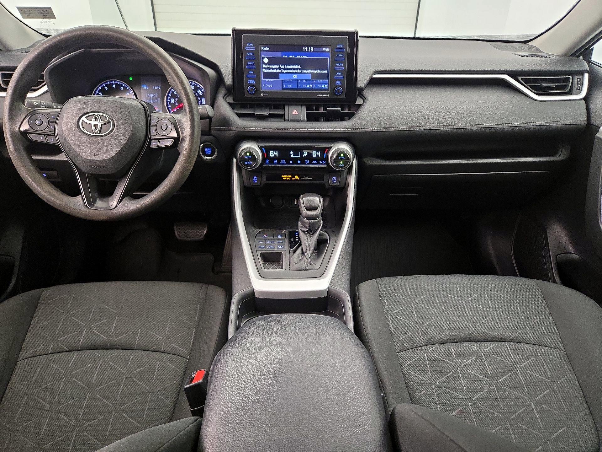 Thumbnail: 2021 Toyota RAV4 - 9