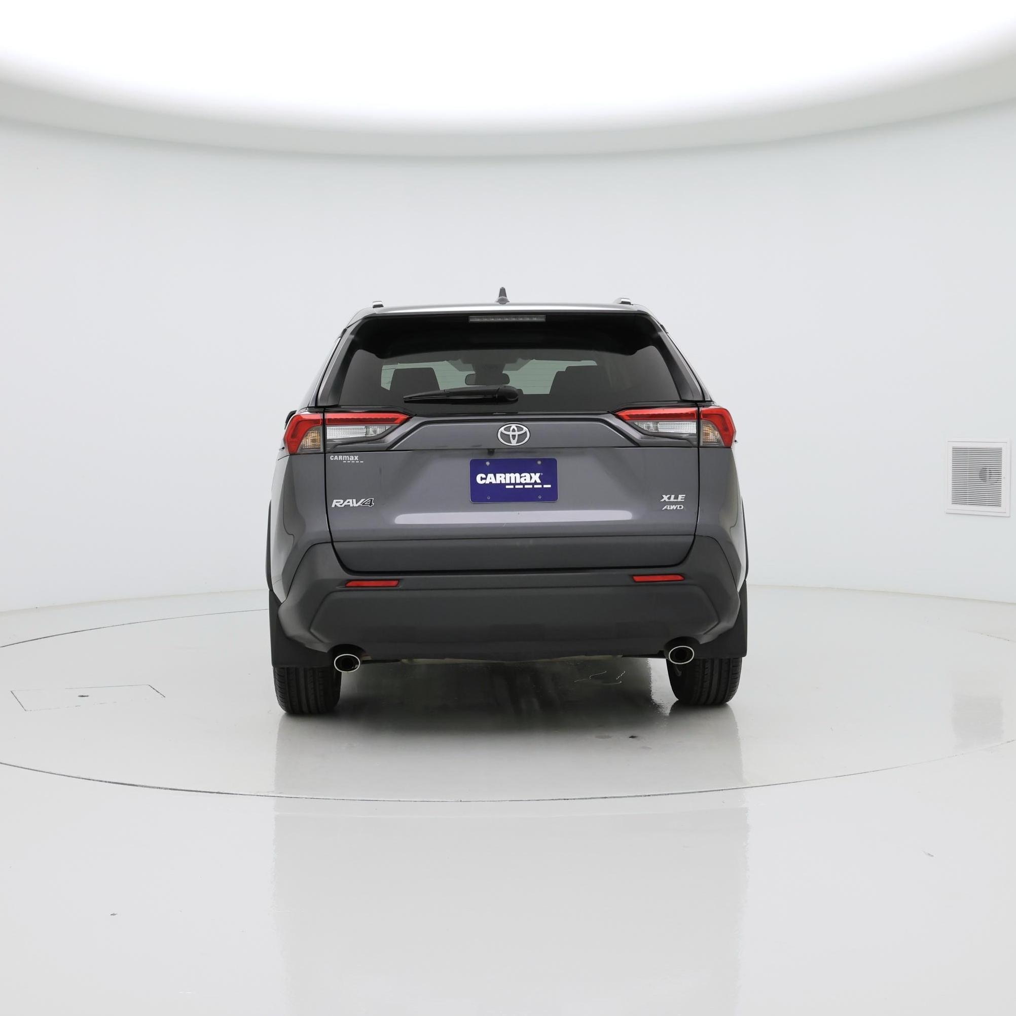 Thumbnail: 2021 Toyota RAV4 - 6