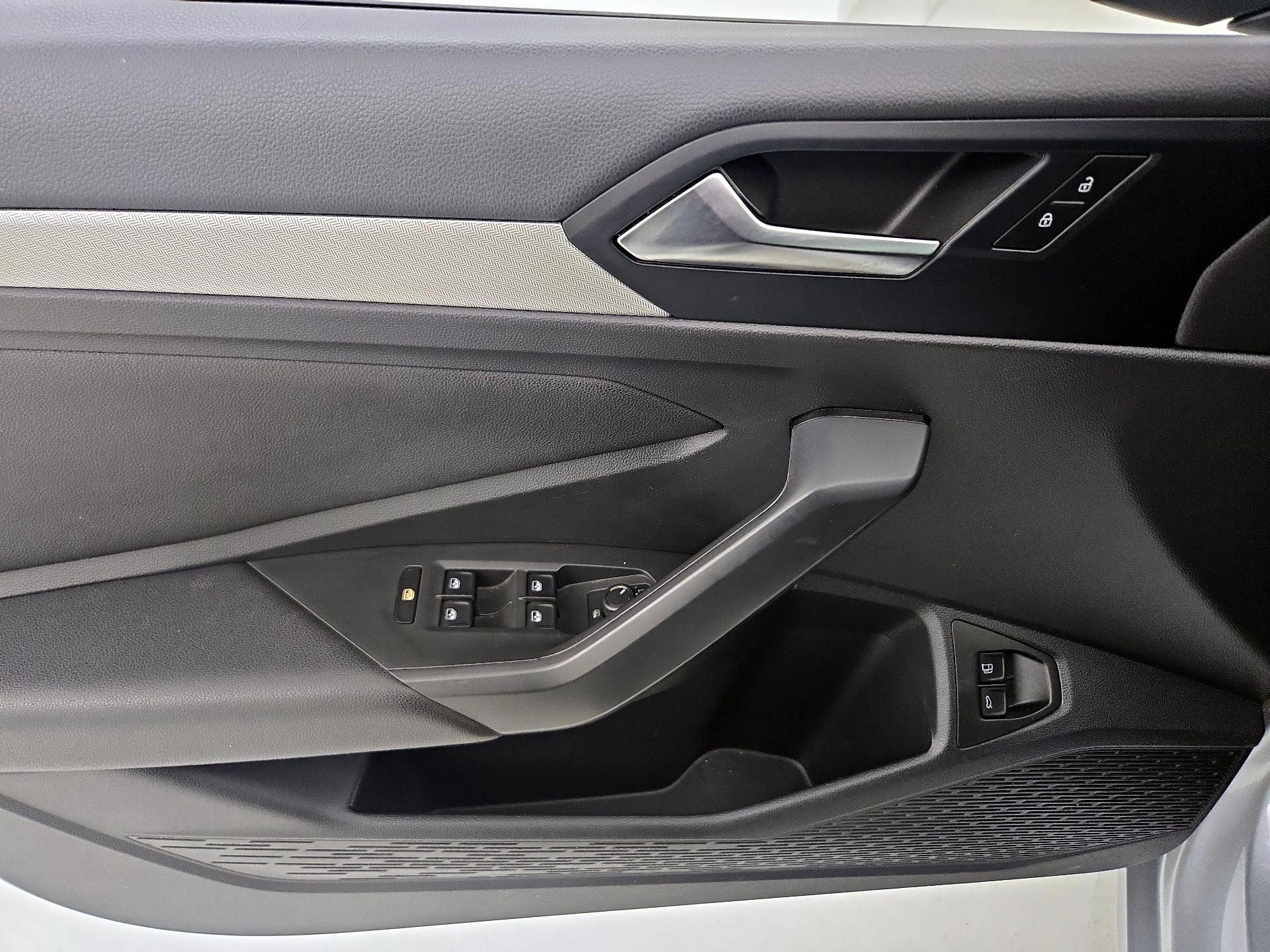 Thumbnail: 2020 Volkswagen Jetta - 12