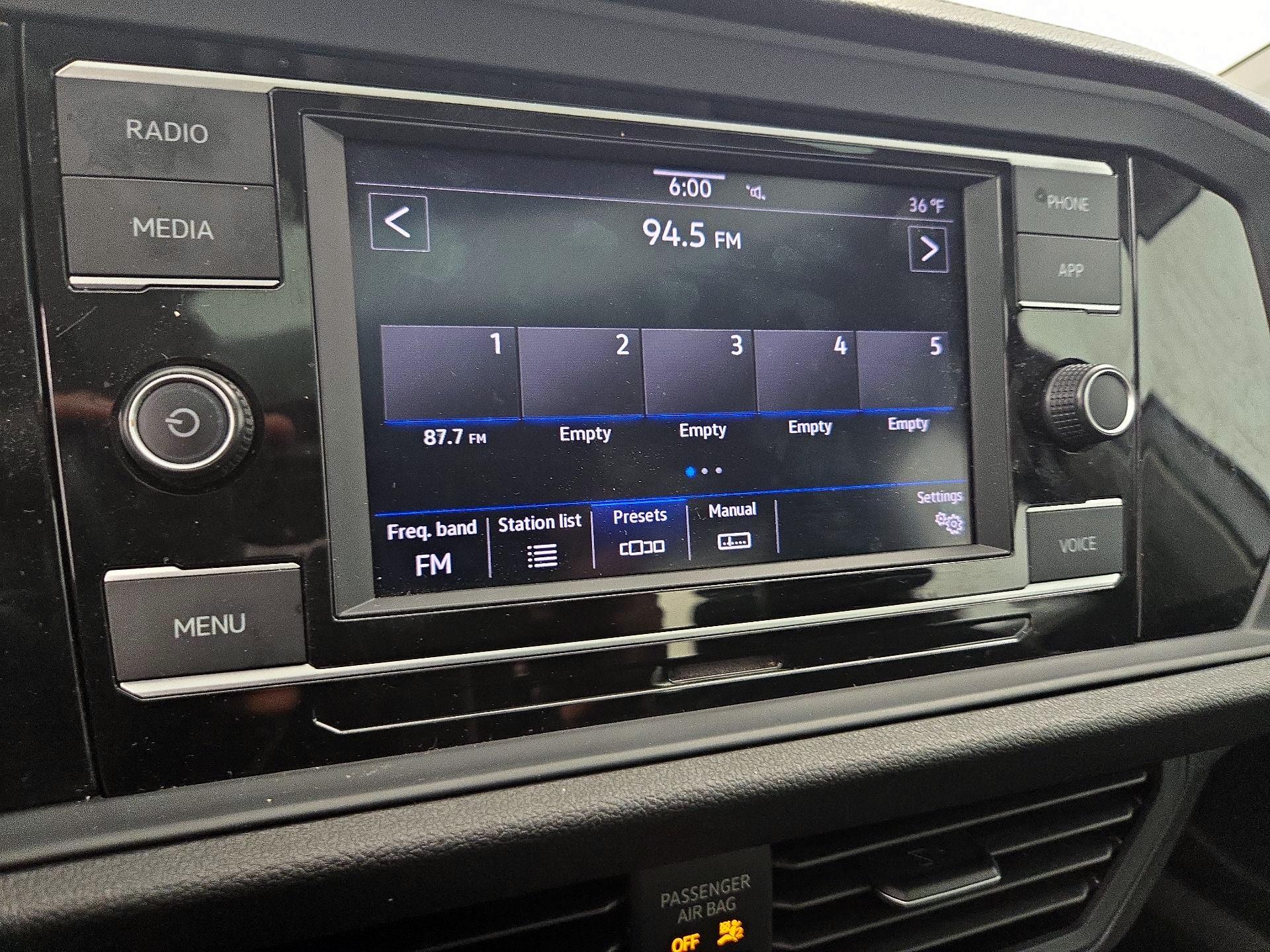 Thumbnail: 2020 Volkswagen Jetta - 15