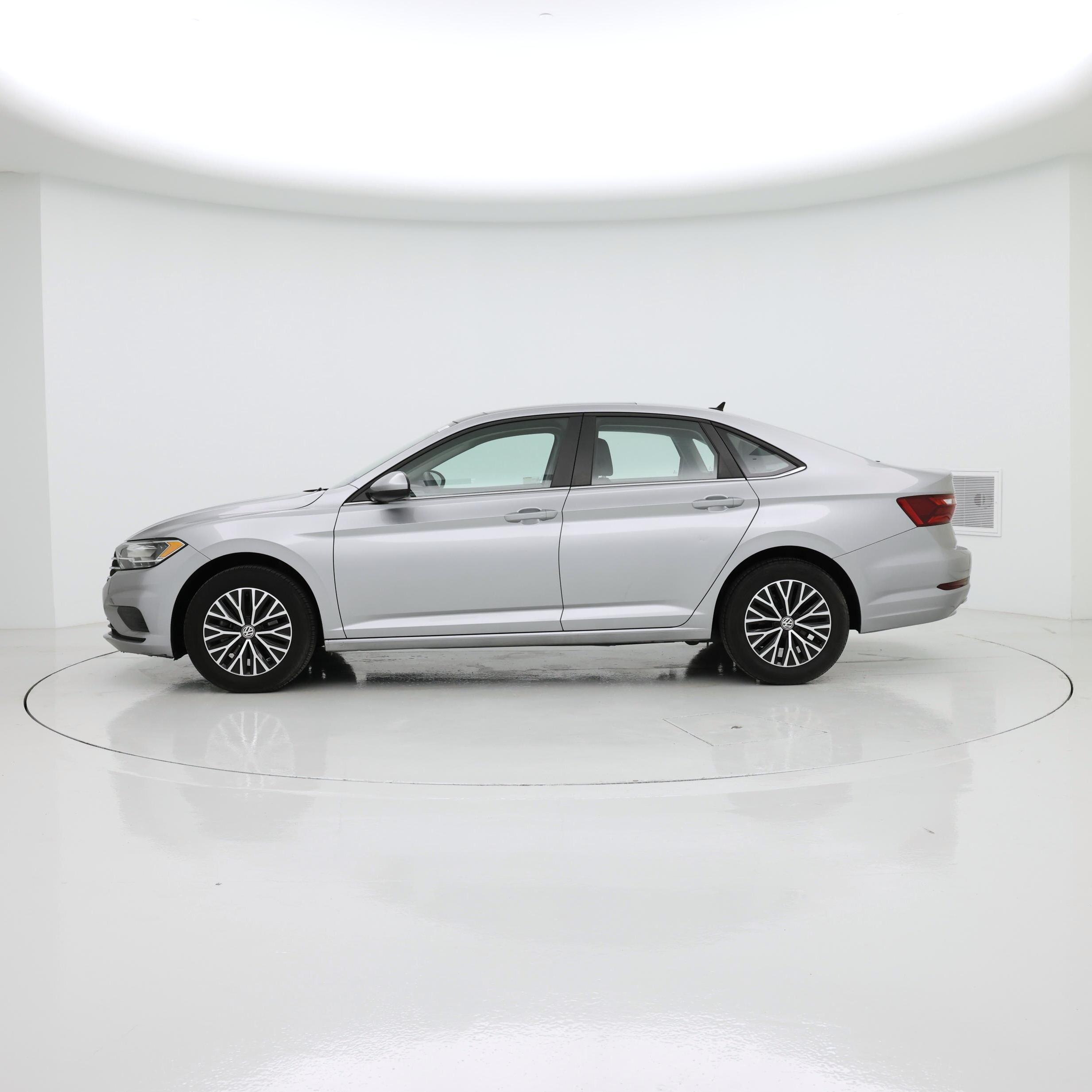 Thumbnail: 2020 Volkswagen Jetta - 3