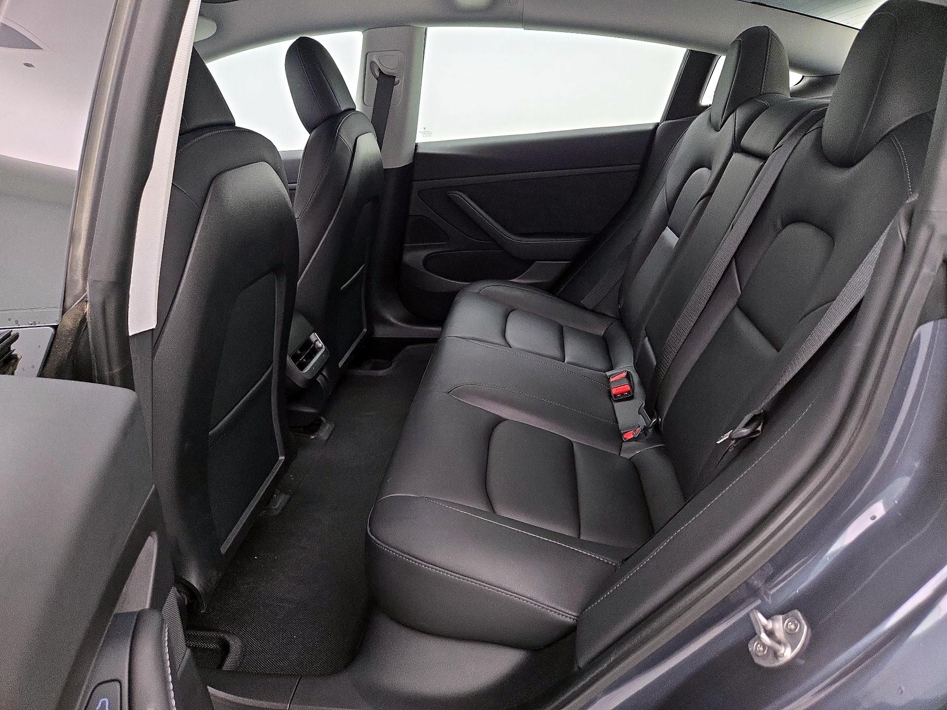 Thumbnail: 2021 Tesla Model 3 - 20