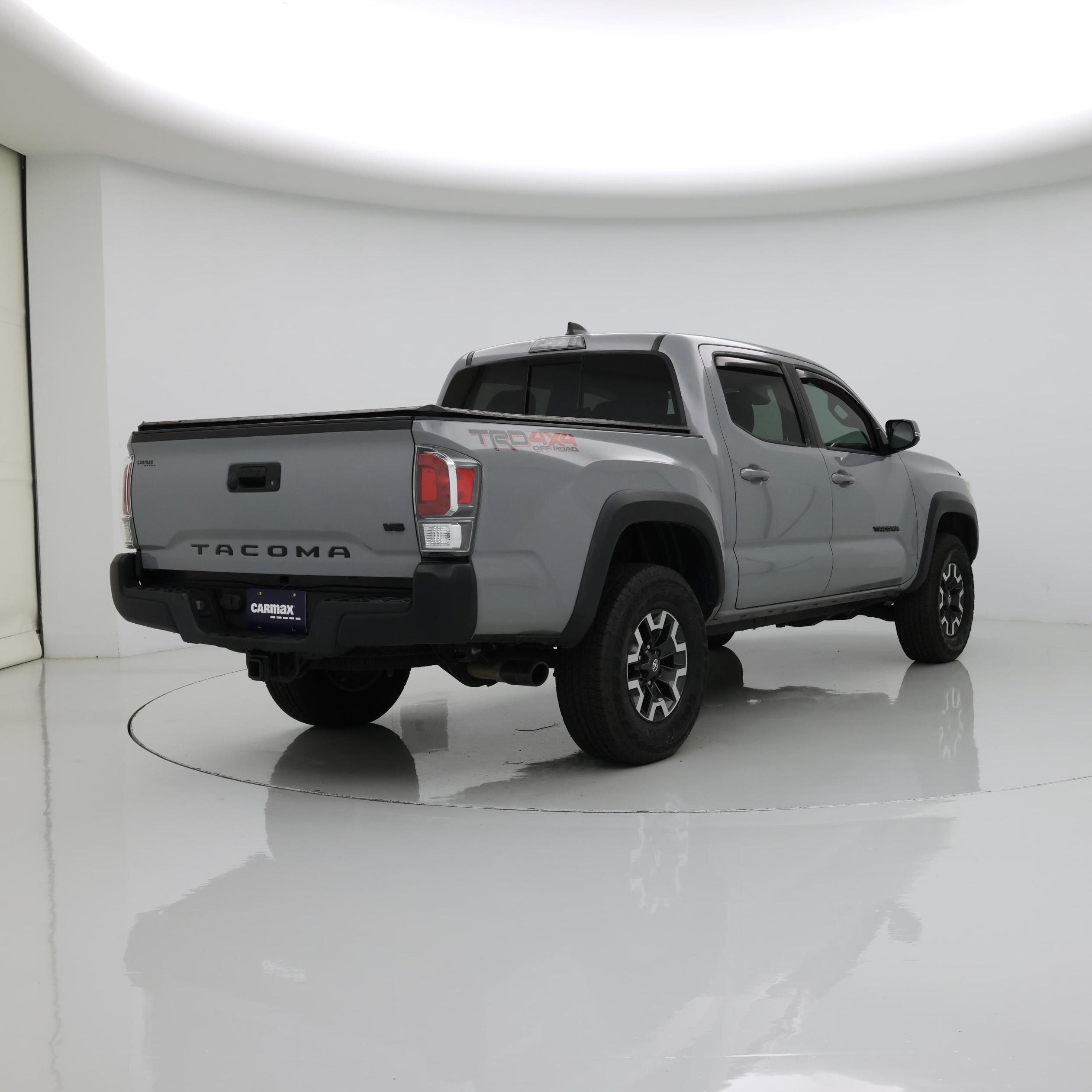 Thumbnail: 2020 Toyota Tacoma - 8