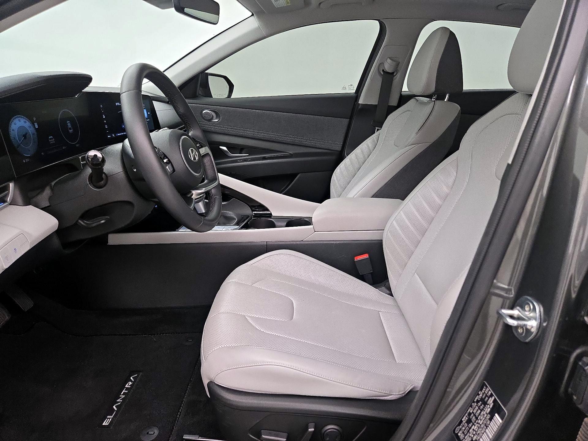 Thumbnail: 2024 Hyundai Elantra - 11