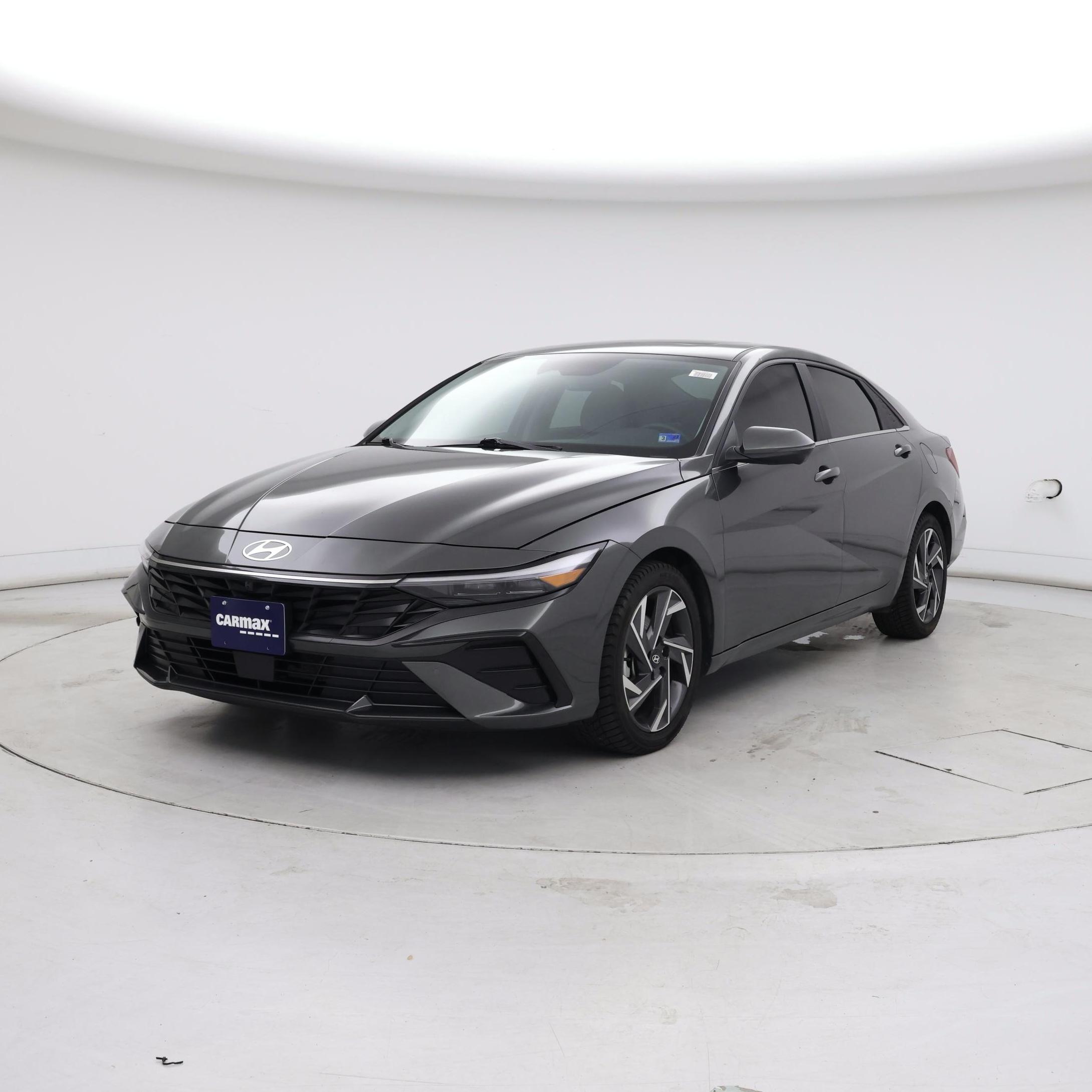 Thumbnail: 2024 Hyundai Elantra - 4