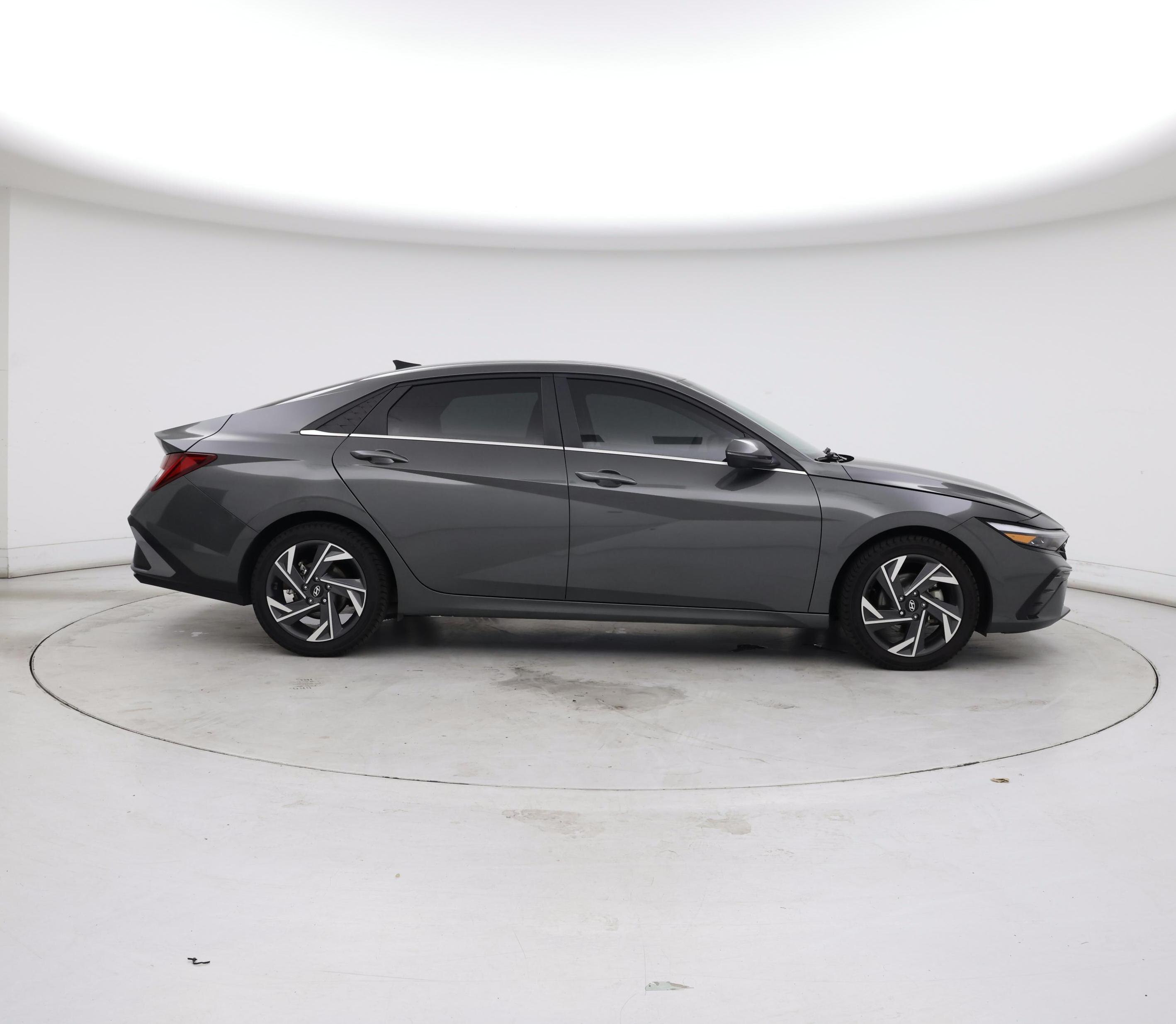 Thumbnail: 2024 Hyundai Elantra - 7
