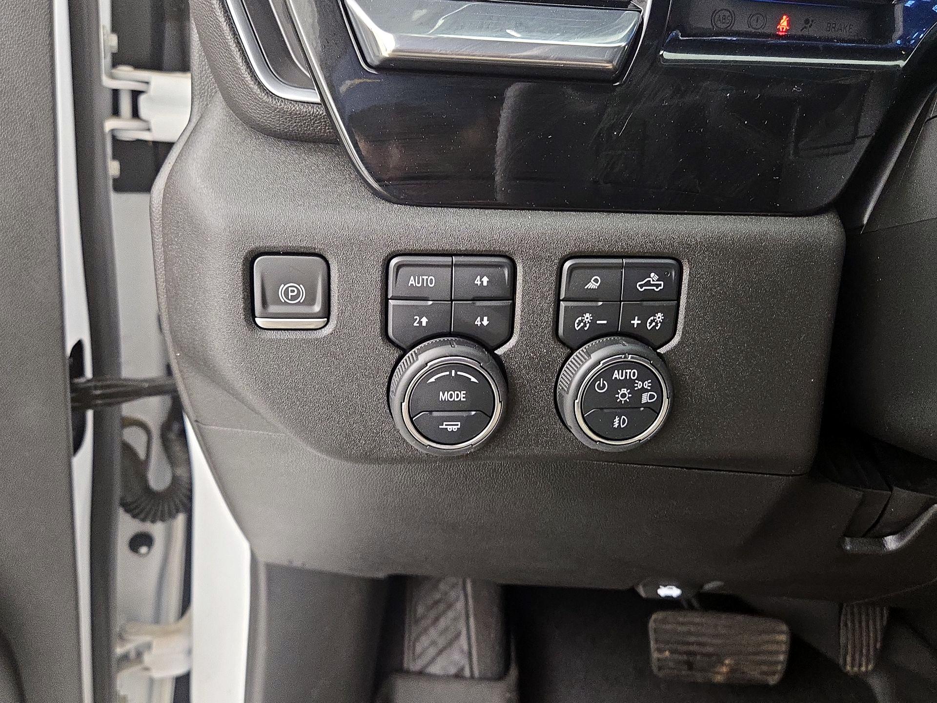 Thumbnail: 2023 Chevrolet Silverado 1500 - 13