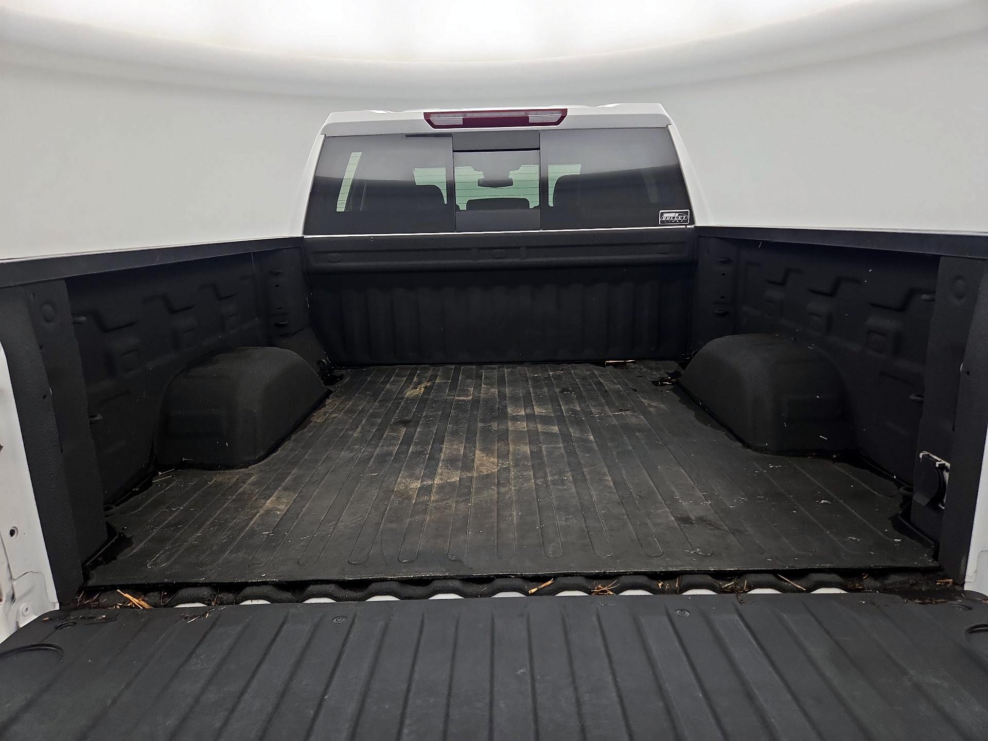 Thumbnail: 2023 Chevrolet Silverado 1500 - 20