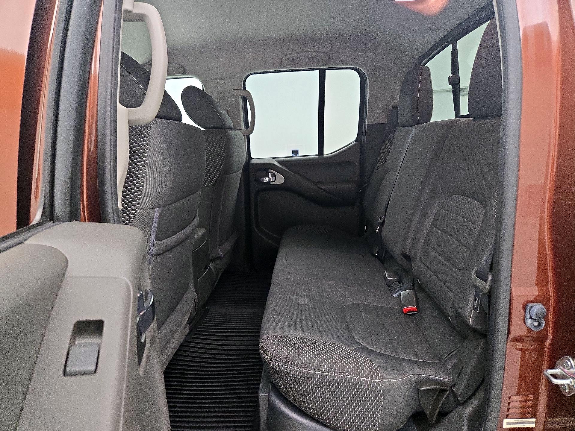 Thumbnail: 2018 Nissan Frontier - 20