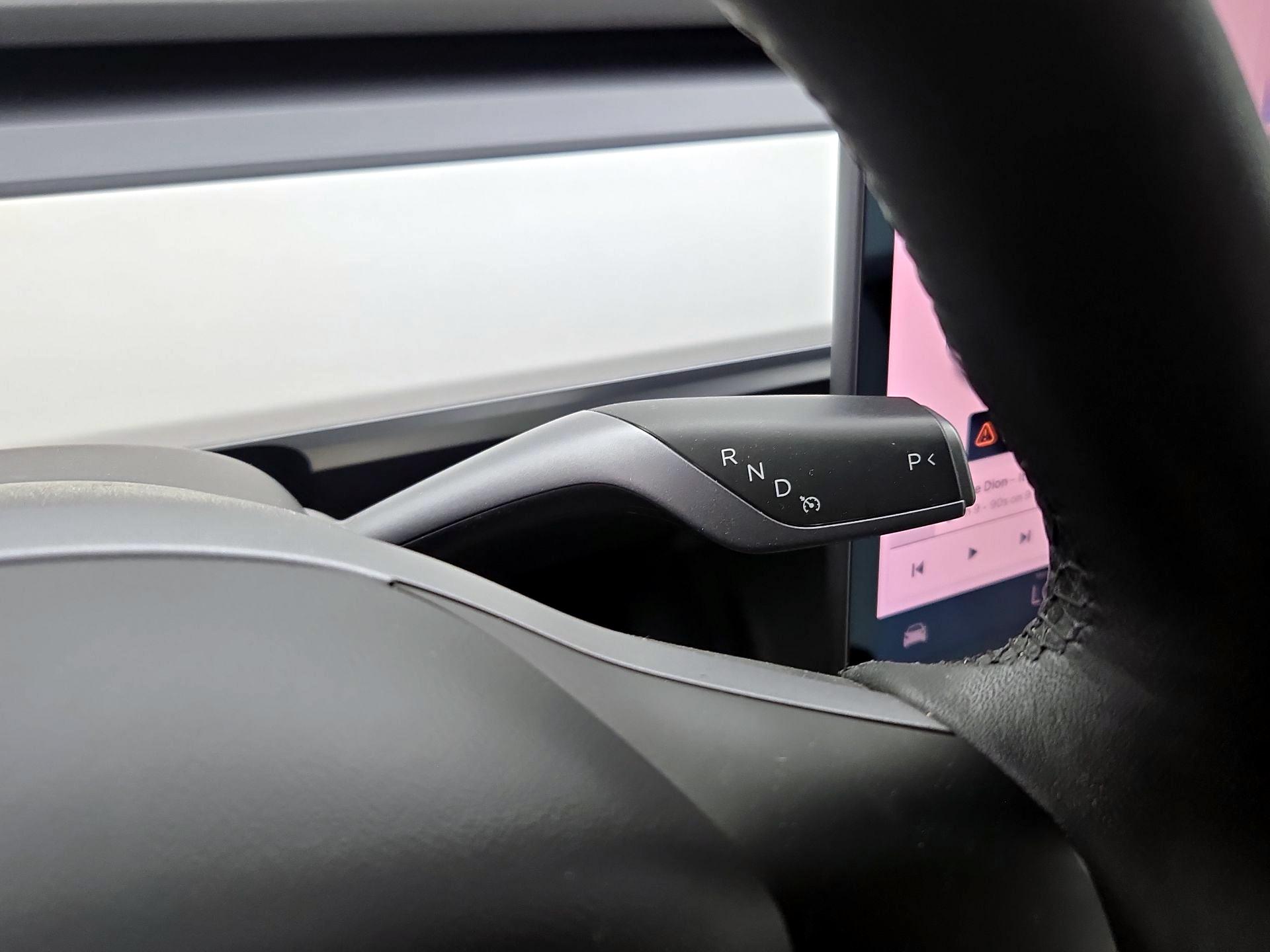 Thumbnail: 2022 Tesla Model 3 - 17