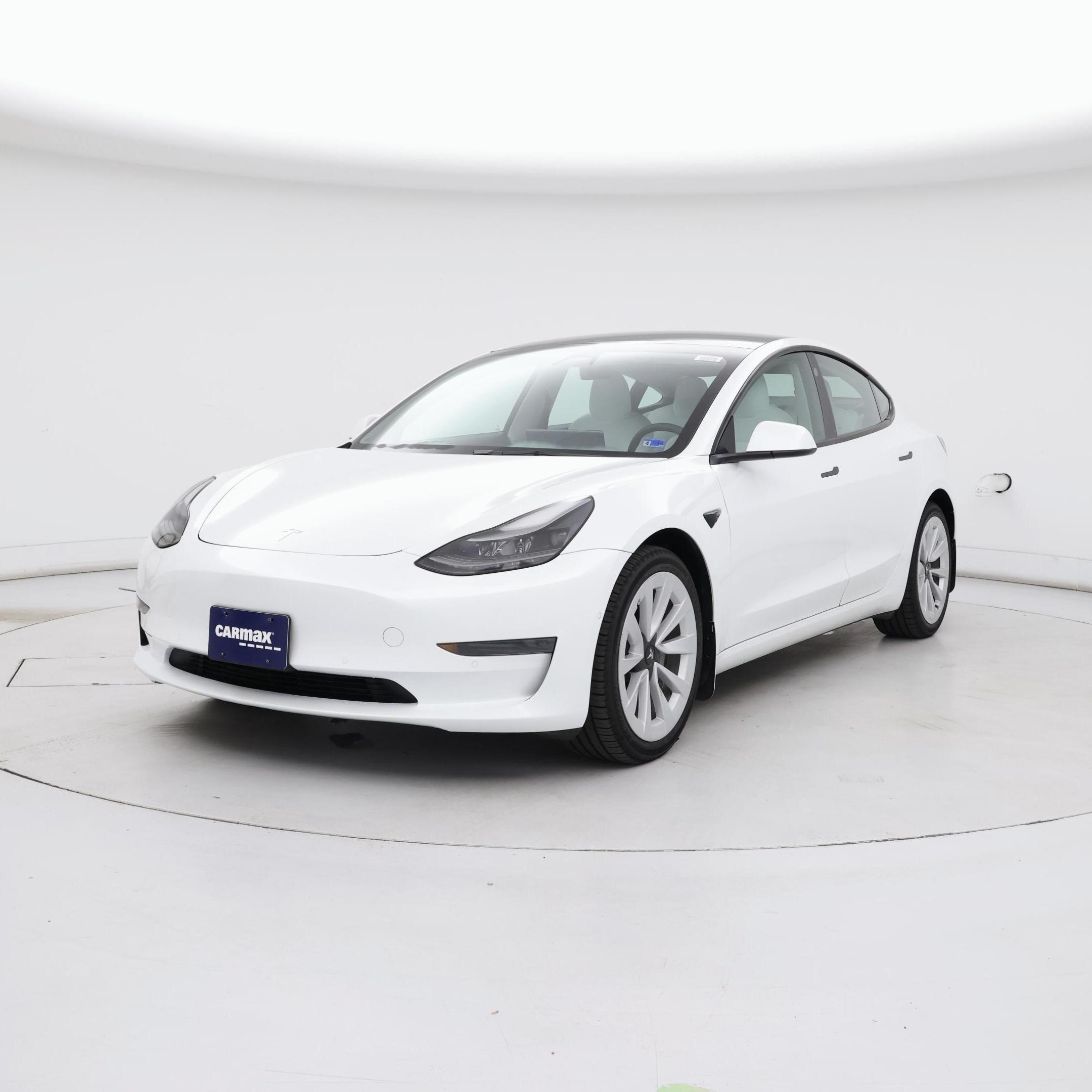 Thumbnail: 2022 Tesla Model 3 - 4
