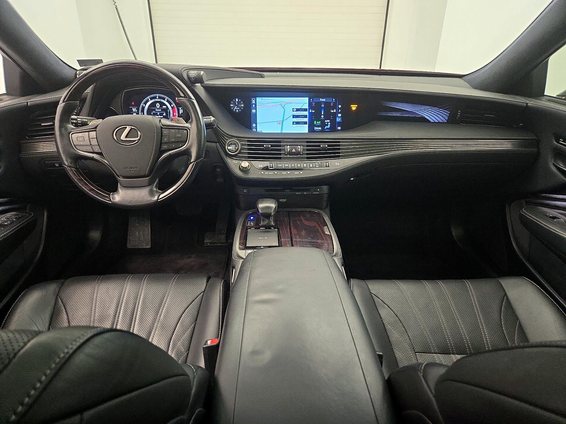 Thumbnail: 2018 Lexus LS - 9
