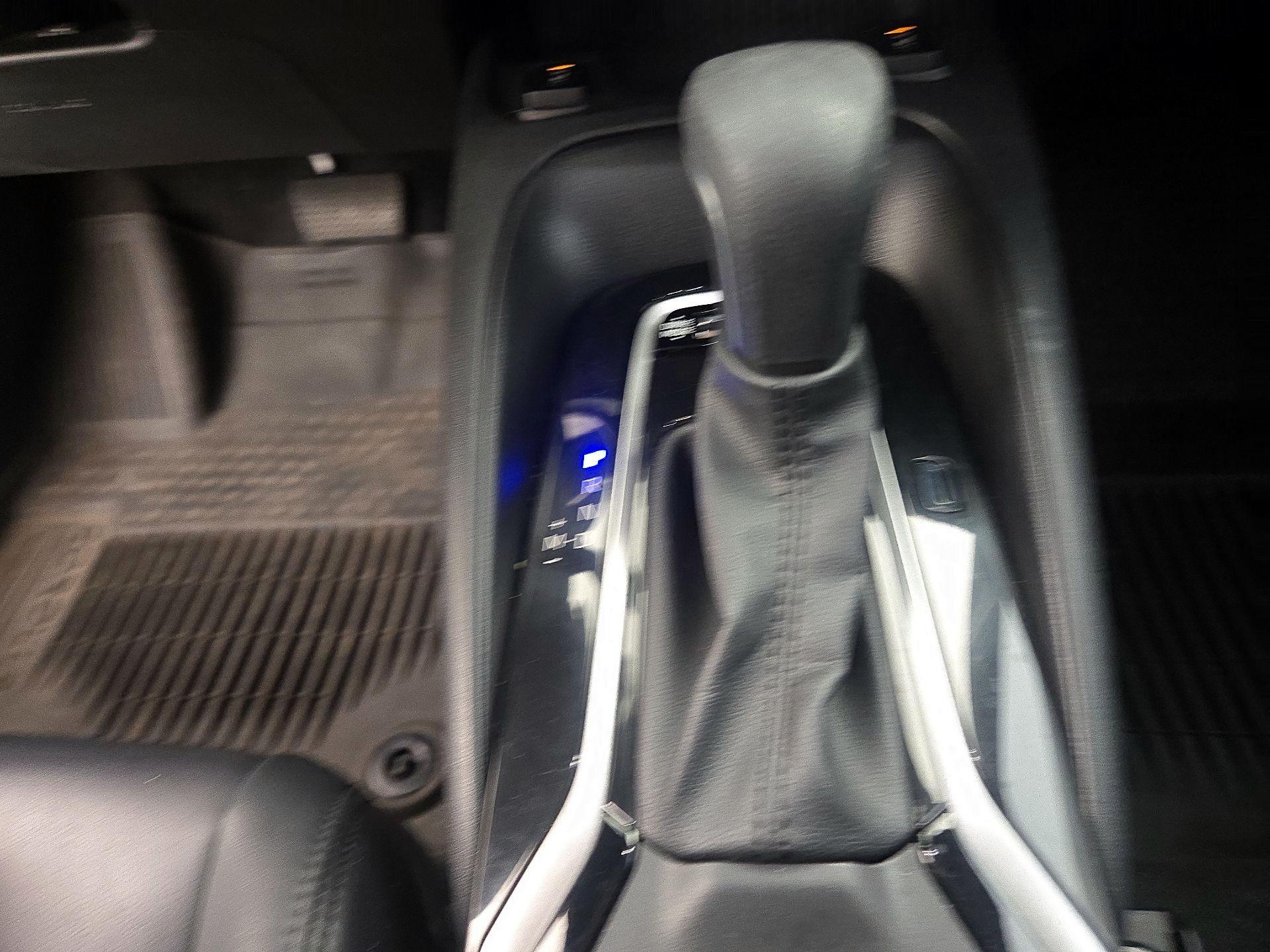 Thumbnail: 2023 Toyota Corolla - 17