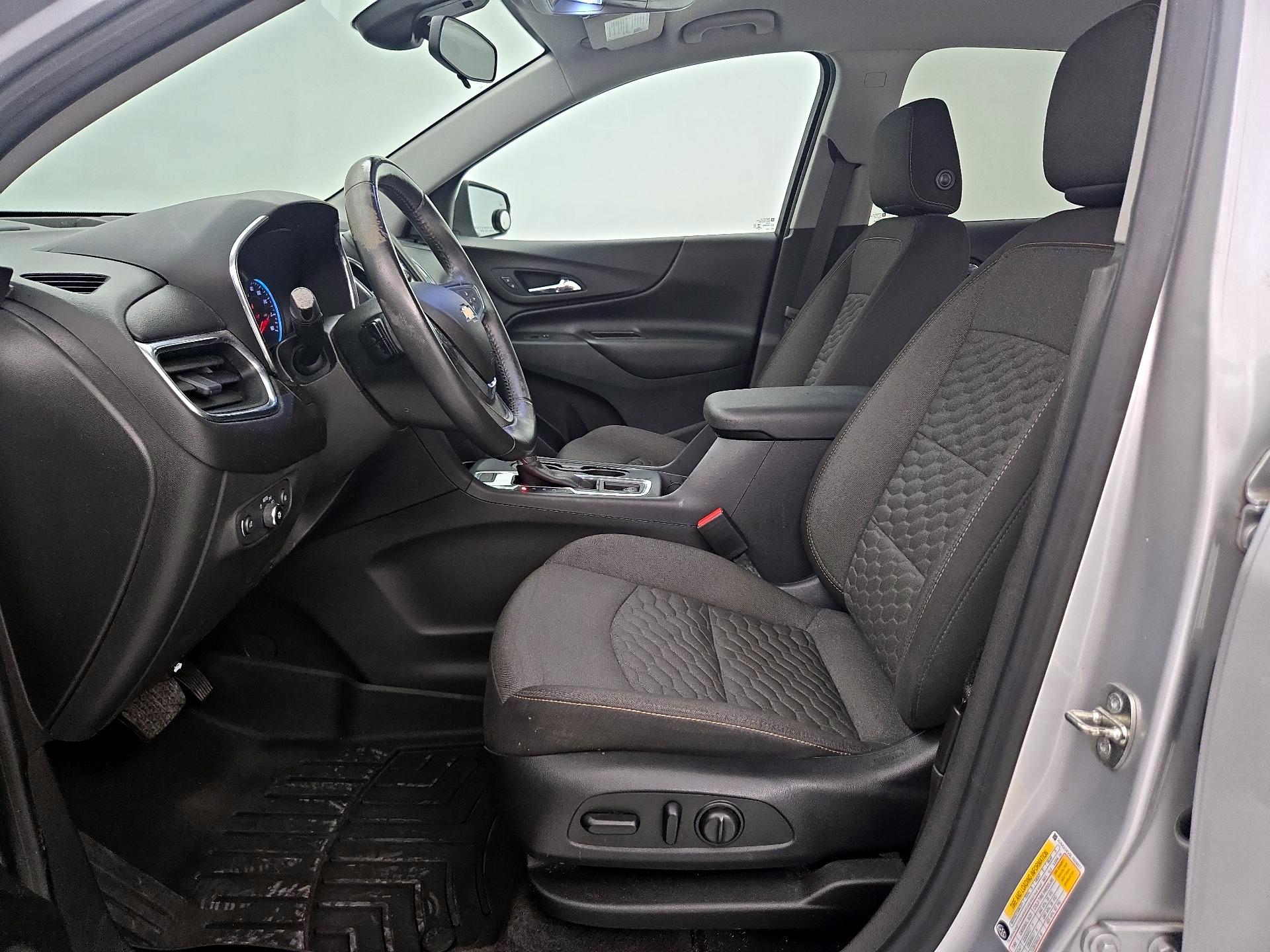 Thumbnail: 2020 Chevrolet Equinox - 11