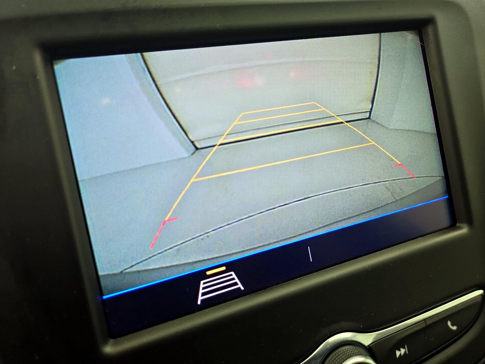 Thumbnail: 2020 Chevrolet Equinox - 14