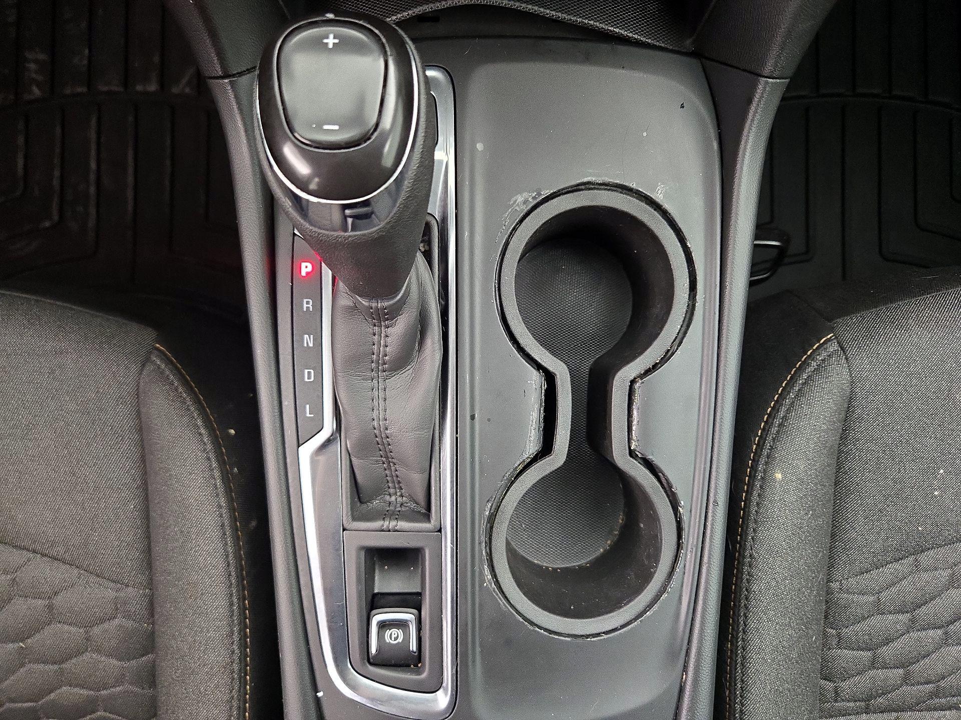 Thumbnail: 2020 Chevrolet Equinox - 17