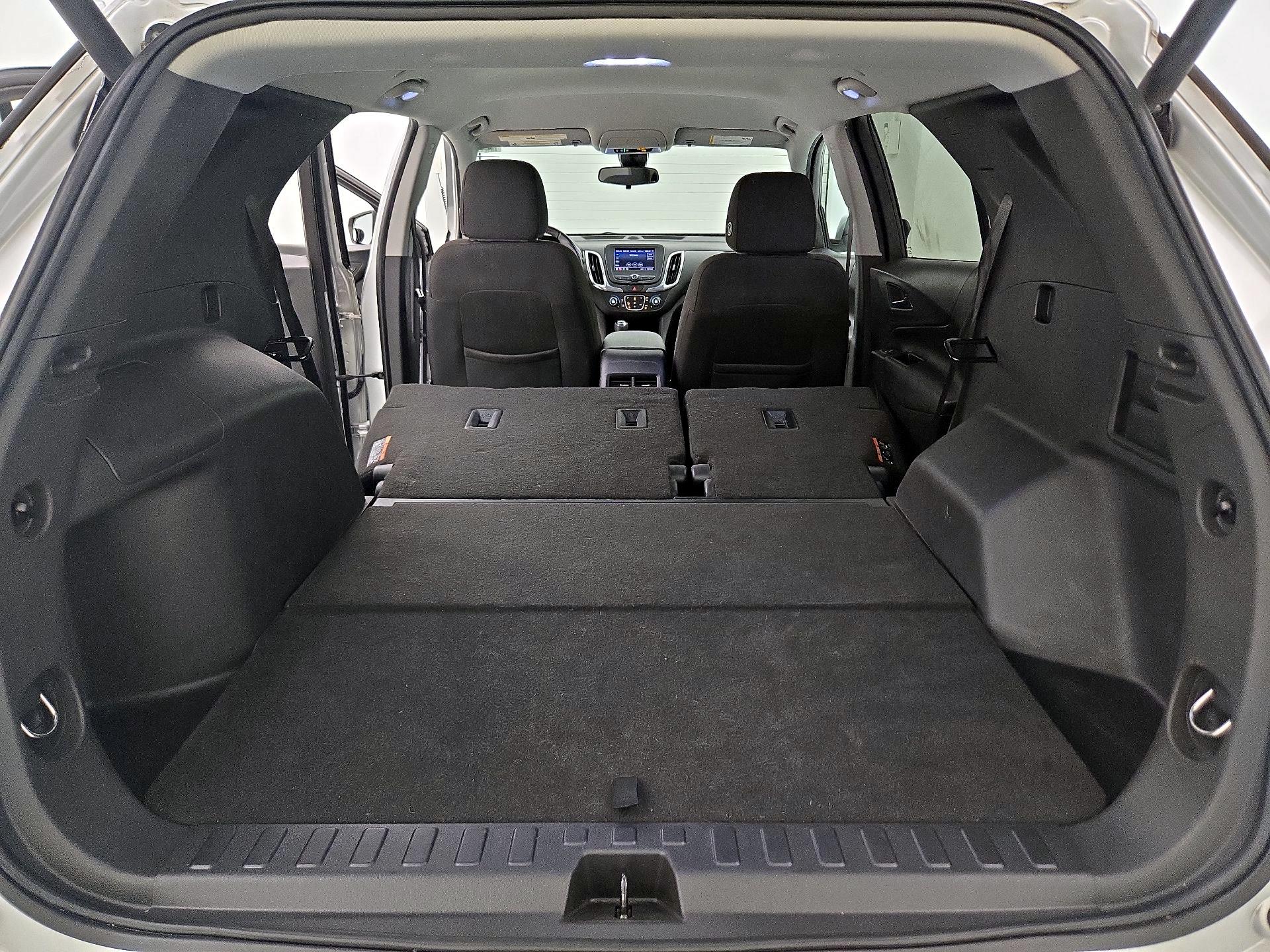 Thumbnail: 2020 Chevrolet Equinox - 20