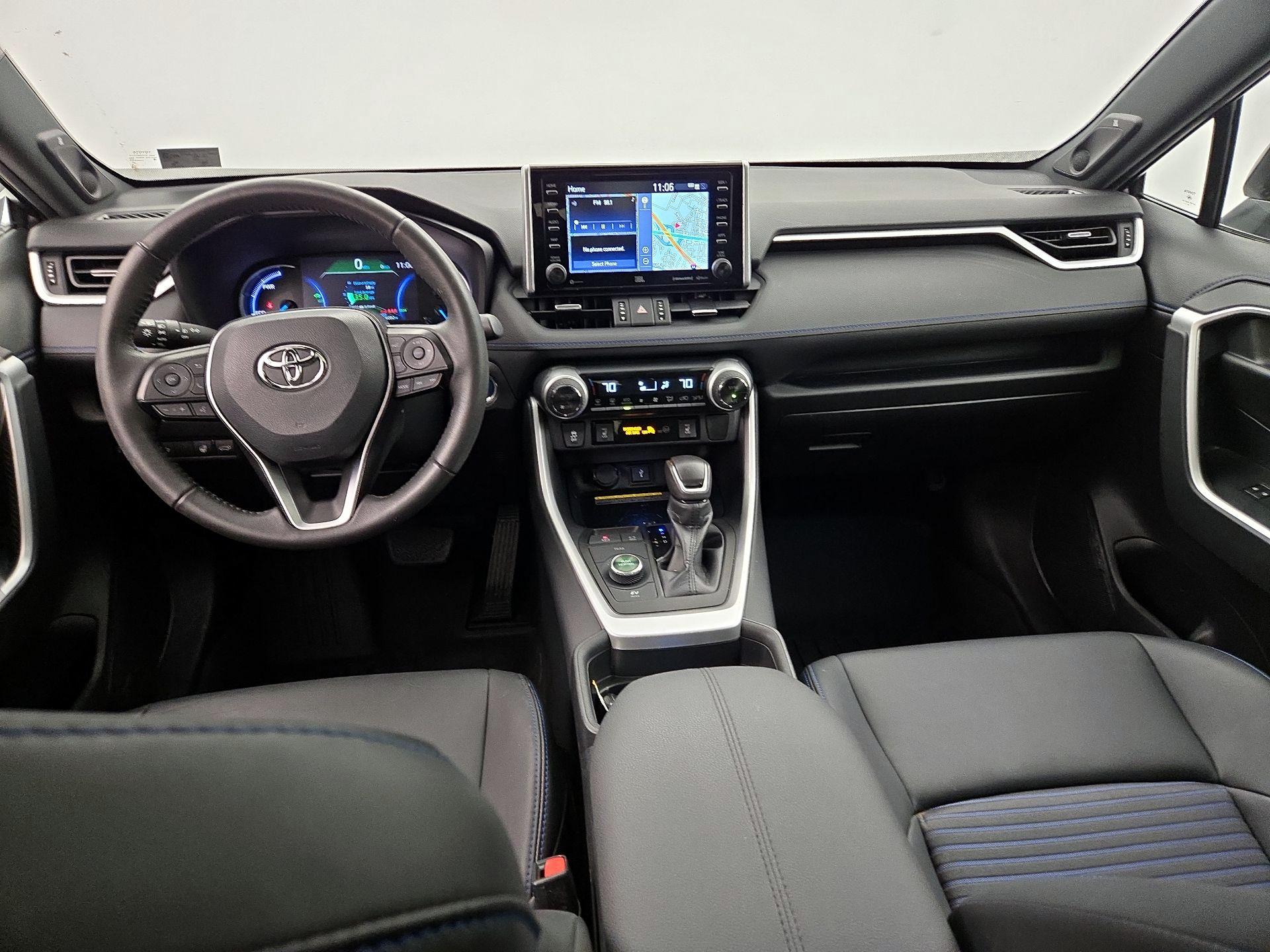 Thumbnail: 2021 Toyota RAV4 - 9