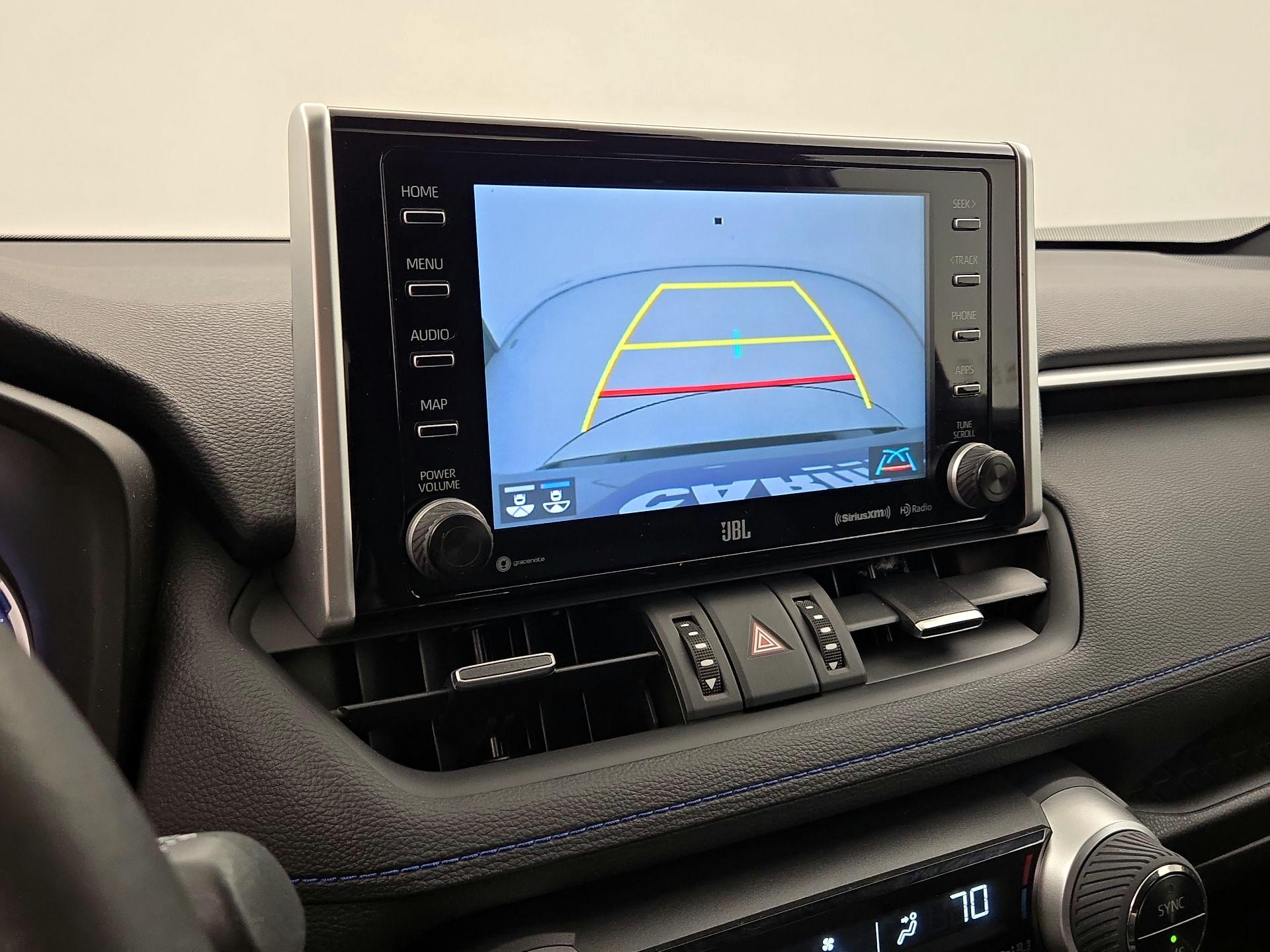 Thumbnail: 2021 Toyota RAV4 - 15