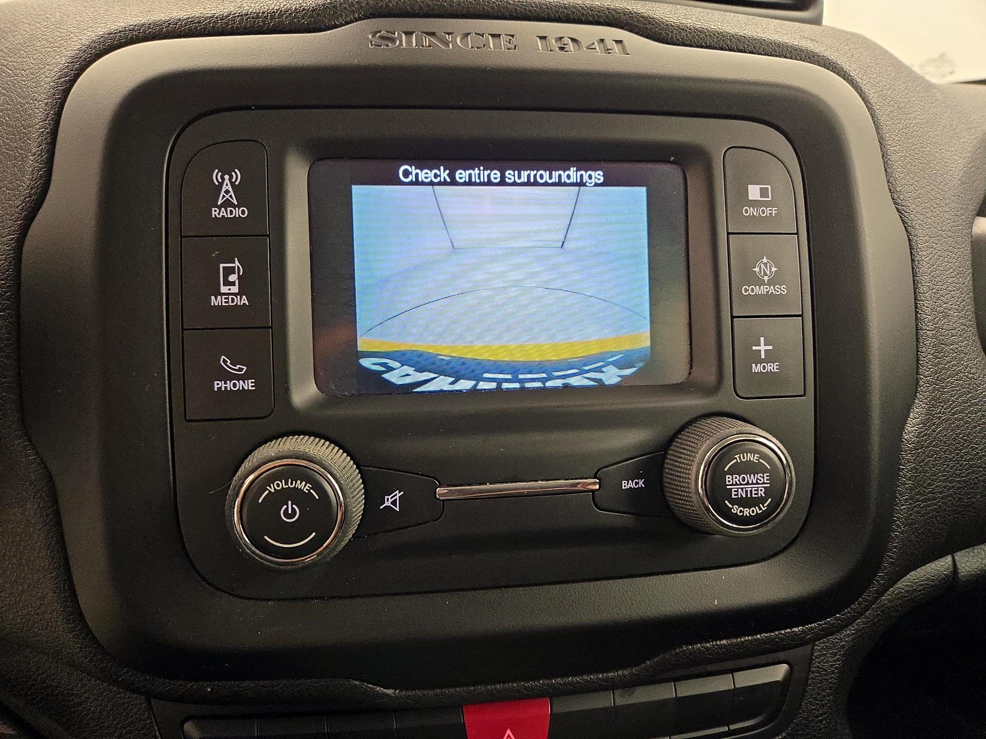 Thumbnail: 2015 Jeep Renegade - 14