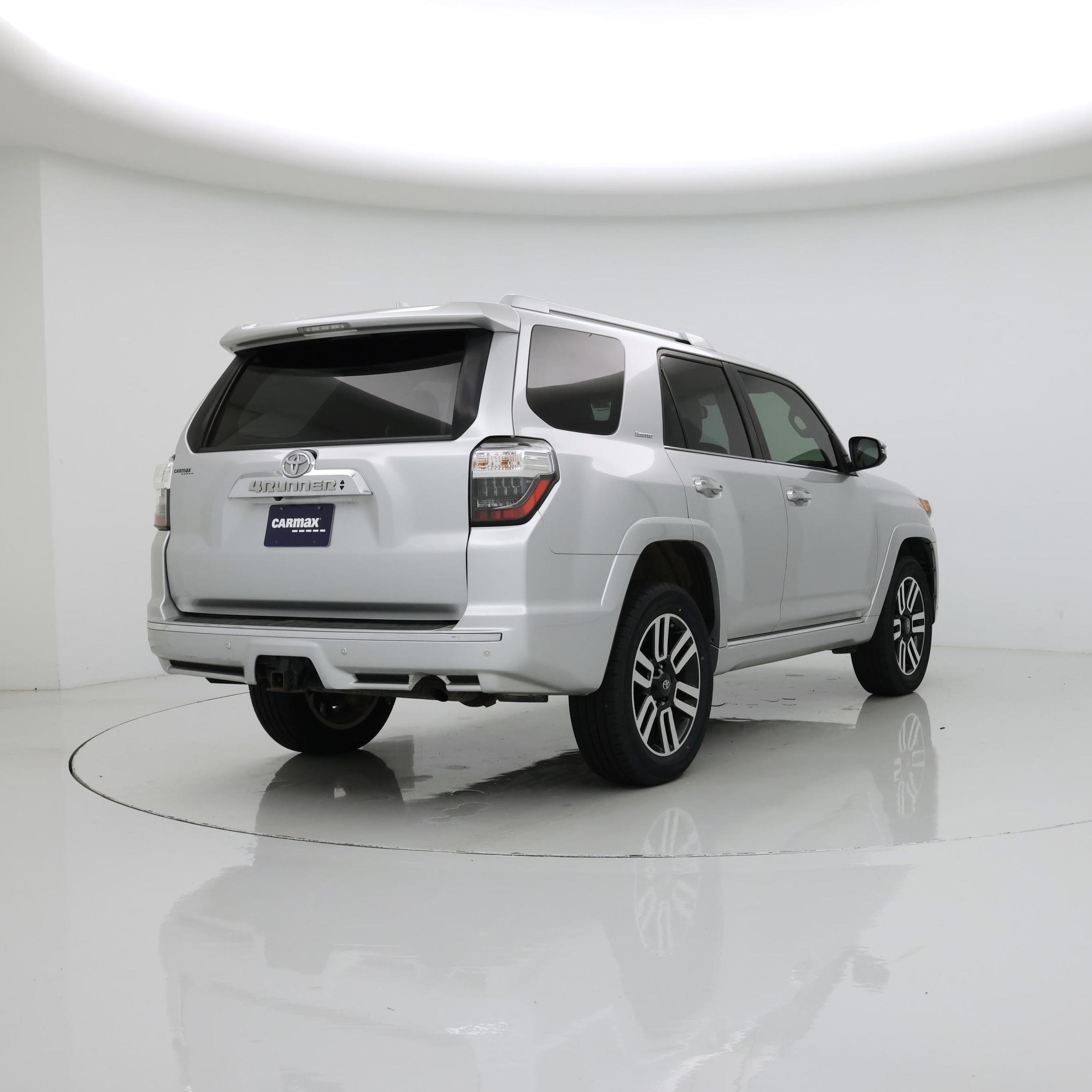 Thumbnail: 2018 Toyota 4Runner - 8