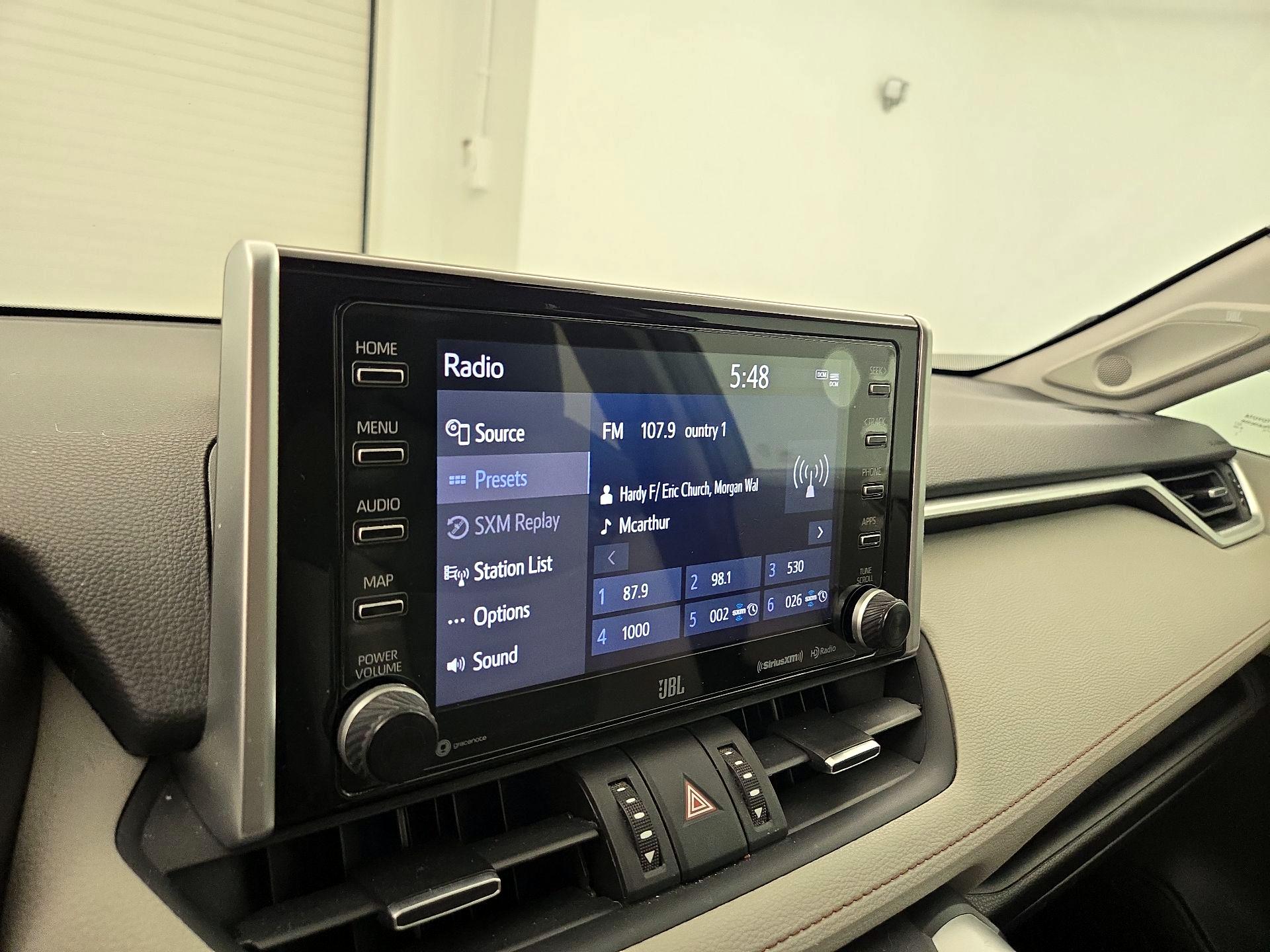 Thumbnail: 2020 Toyota RAV4 - 15