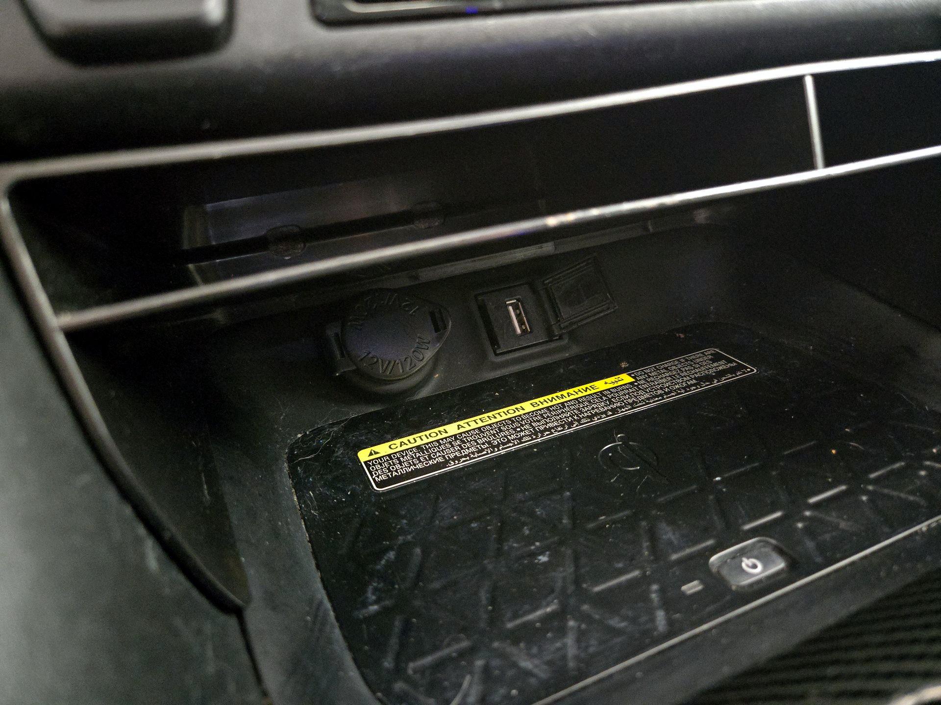 Thumbnail: 2020 Toyota RAV4 - 18