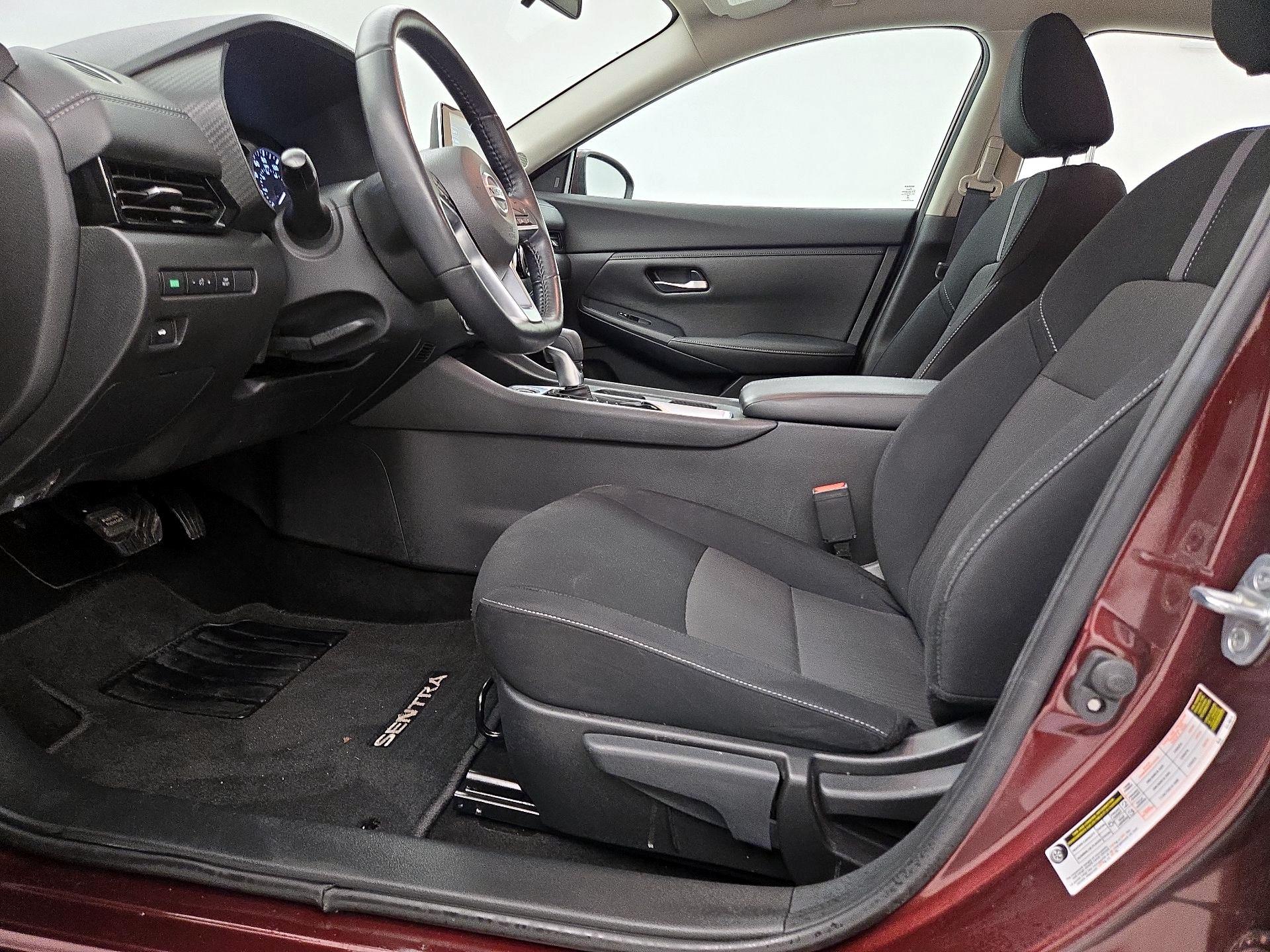 Thumbnail: 2023 Nissan Sentra - 11