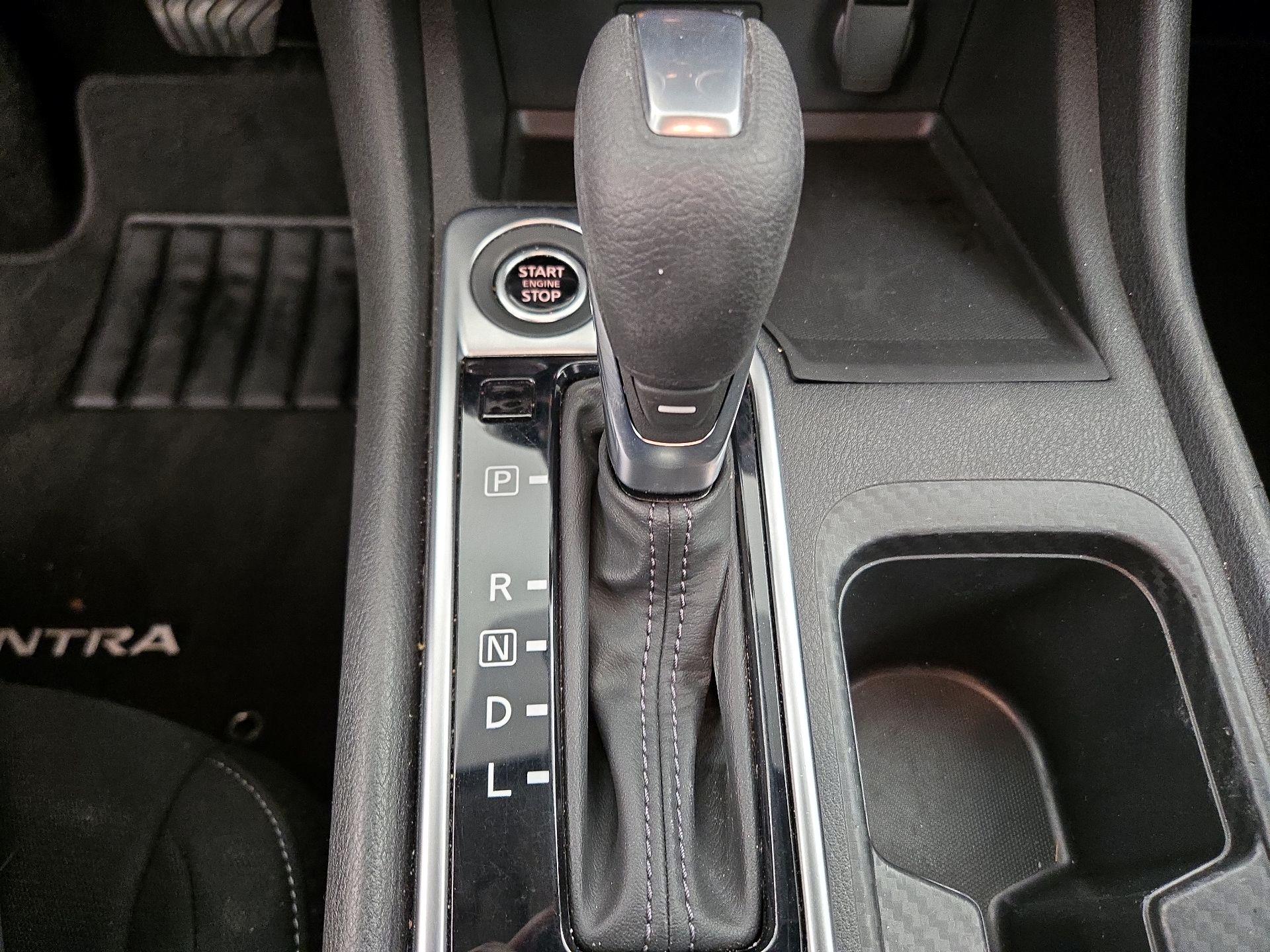 Thumbnail: 2023 Nissan Sentra - 17