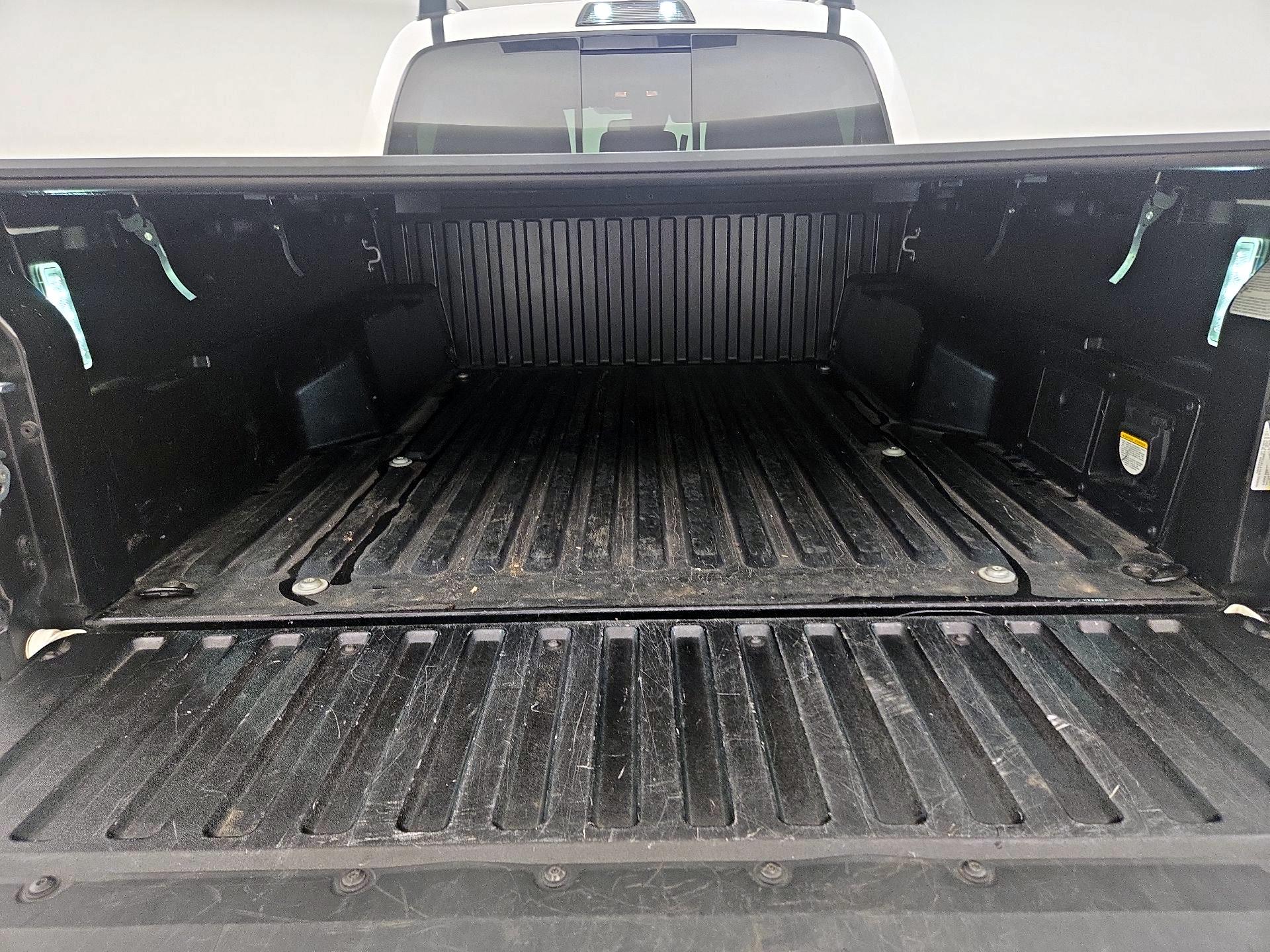 Thumbnail: 2023 Toyota Tacoma - 20