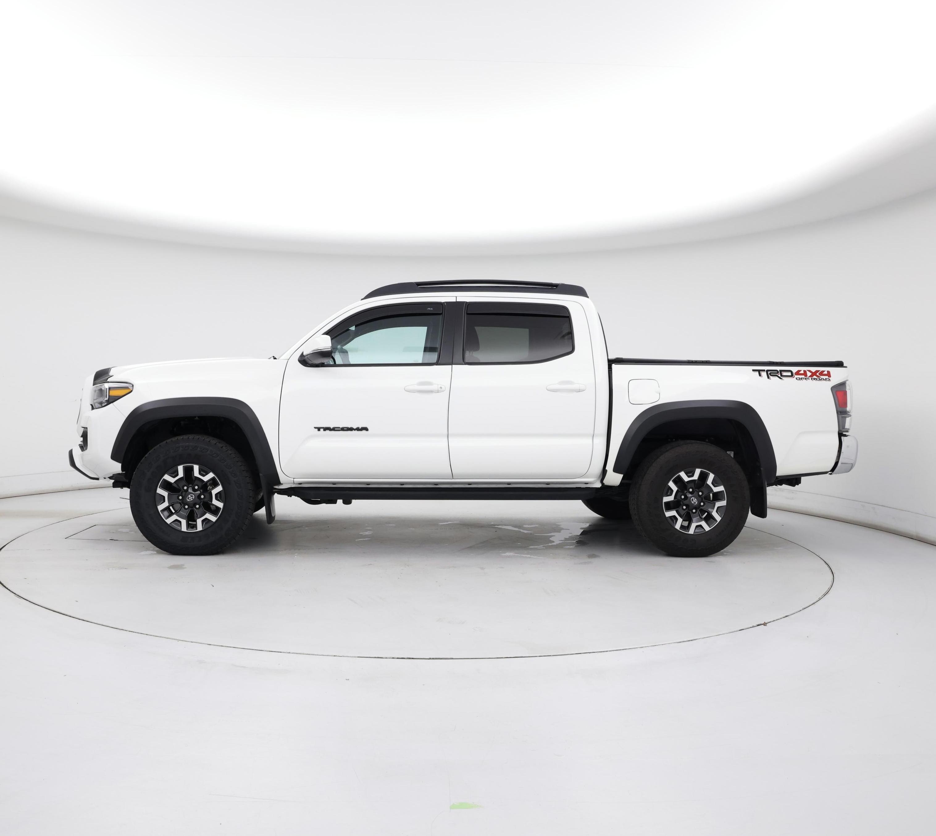 Thumbnail: 2023 Toyota Tacoma - 3