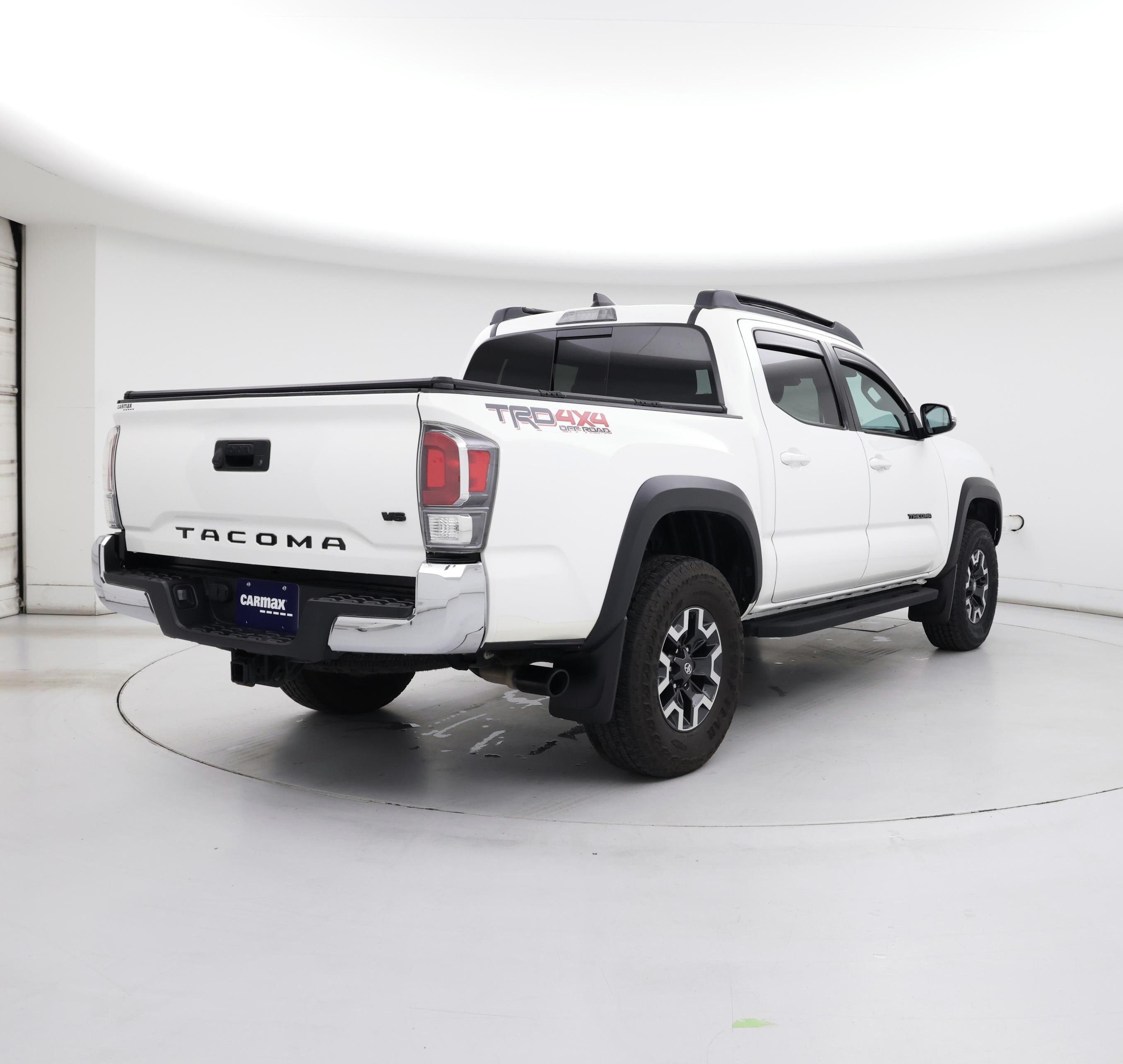 Thumbnail: 2023 Toyota Tacoma - 8