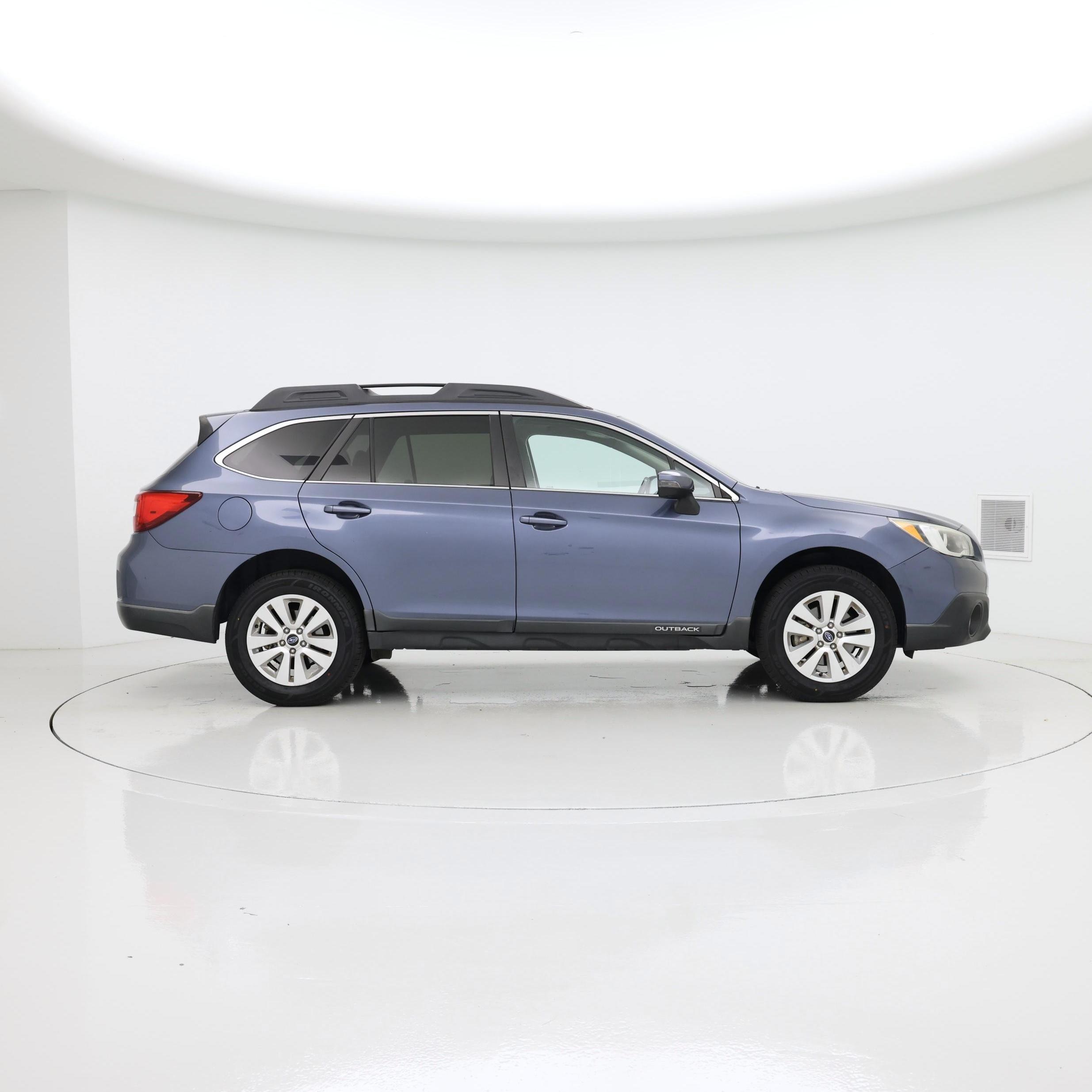 Thumbnail: 2016 Subaru Outback - 7