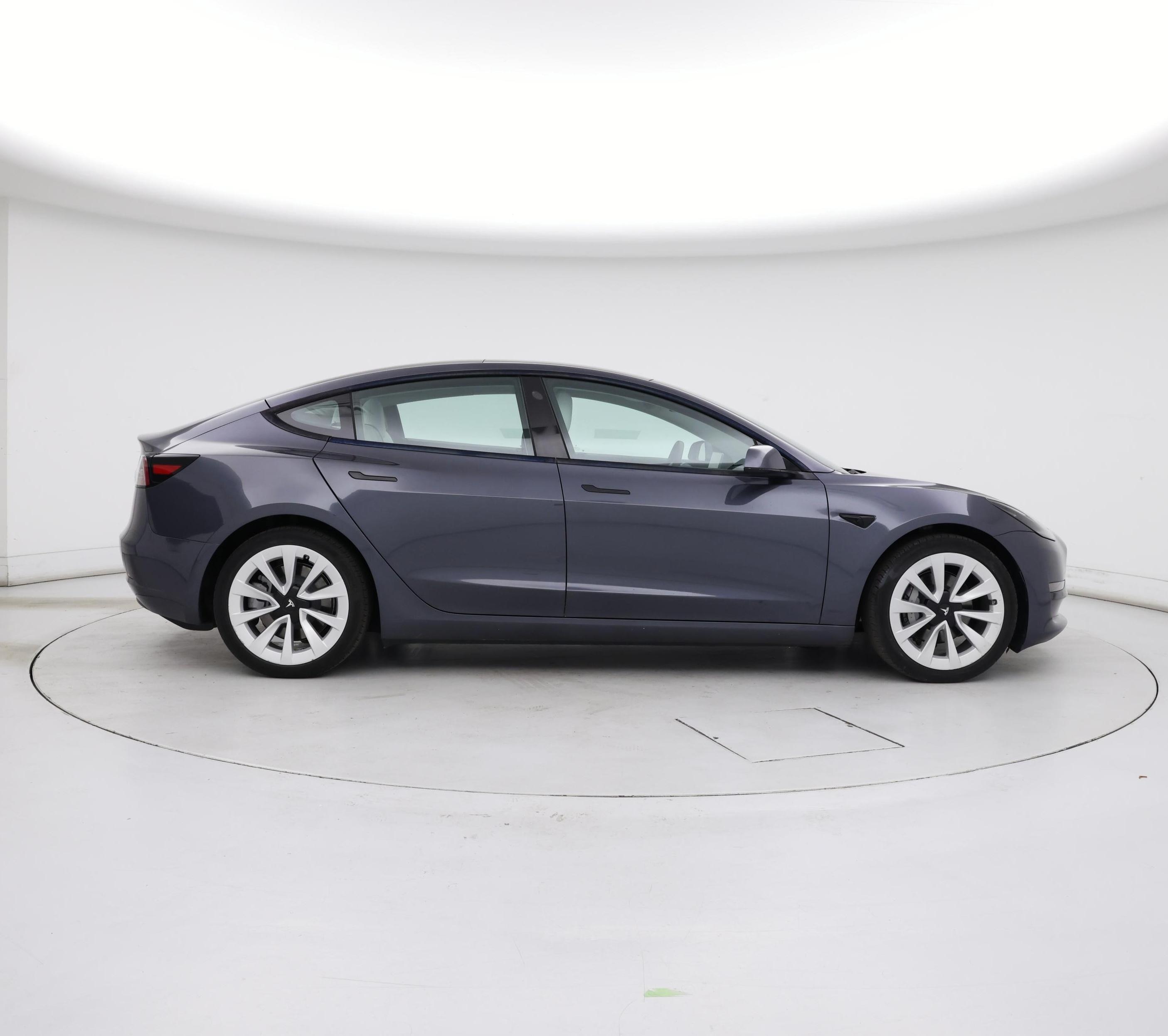 Thumbnail: 2022 Tesla Model 3 - 7